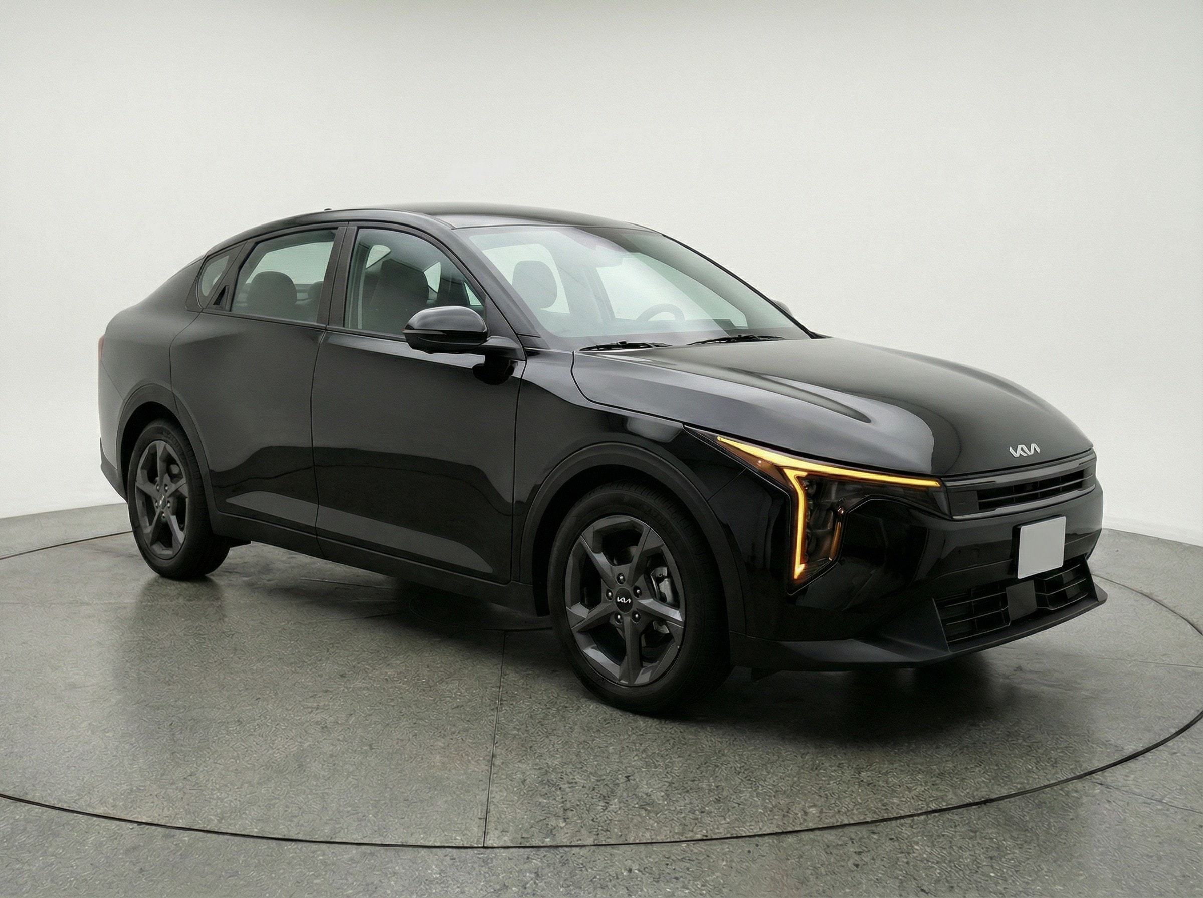 Thumbnail: 2025 Kia K4 - 1