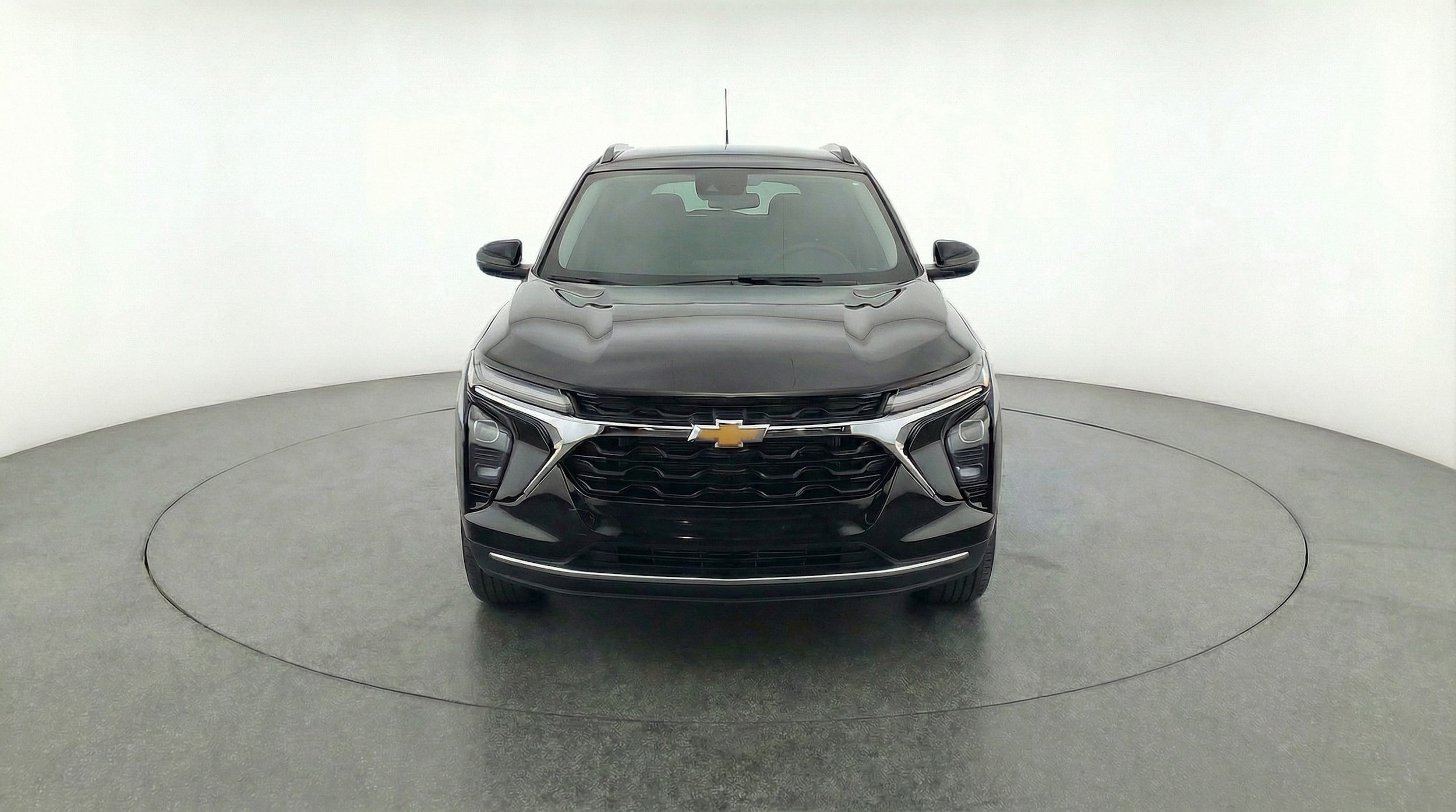 Thumbnail: 2025 Chevrolet Trax - 2