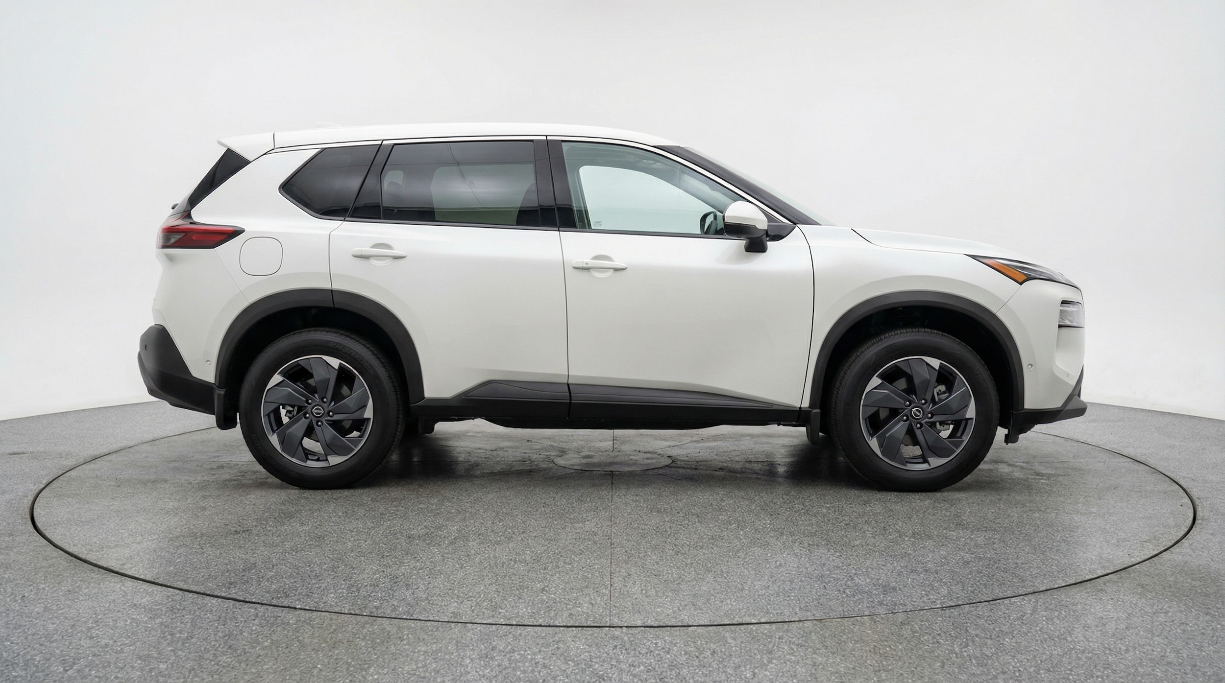 Thumbnail: 2025 Nissan Rogue - 8