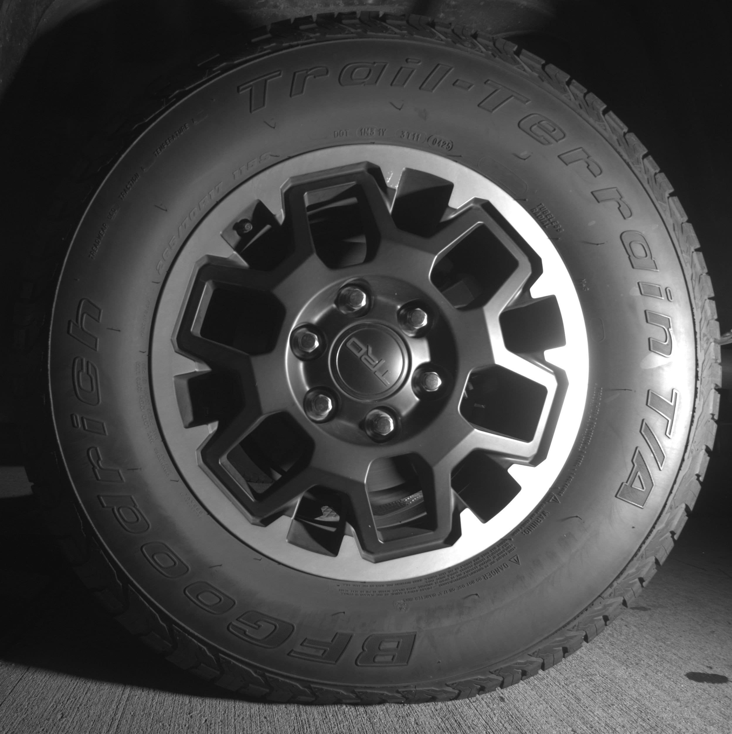 Thumbnail: 2025 Toyota Tacoma - 13