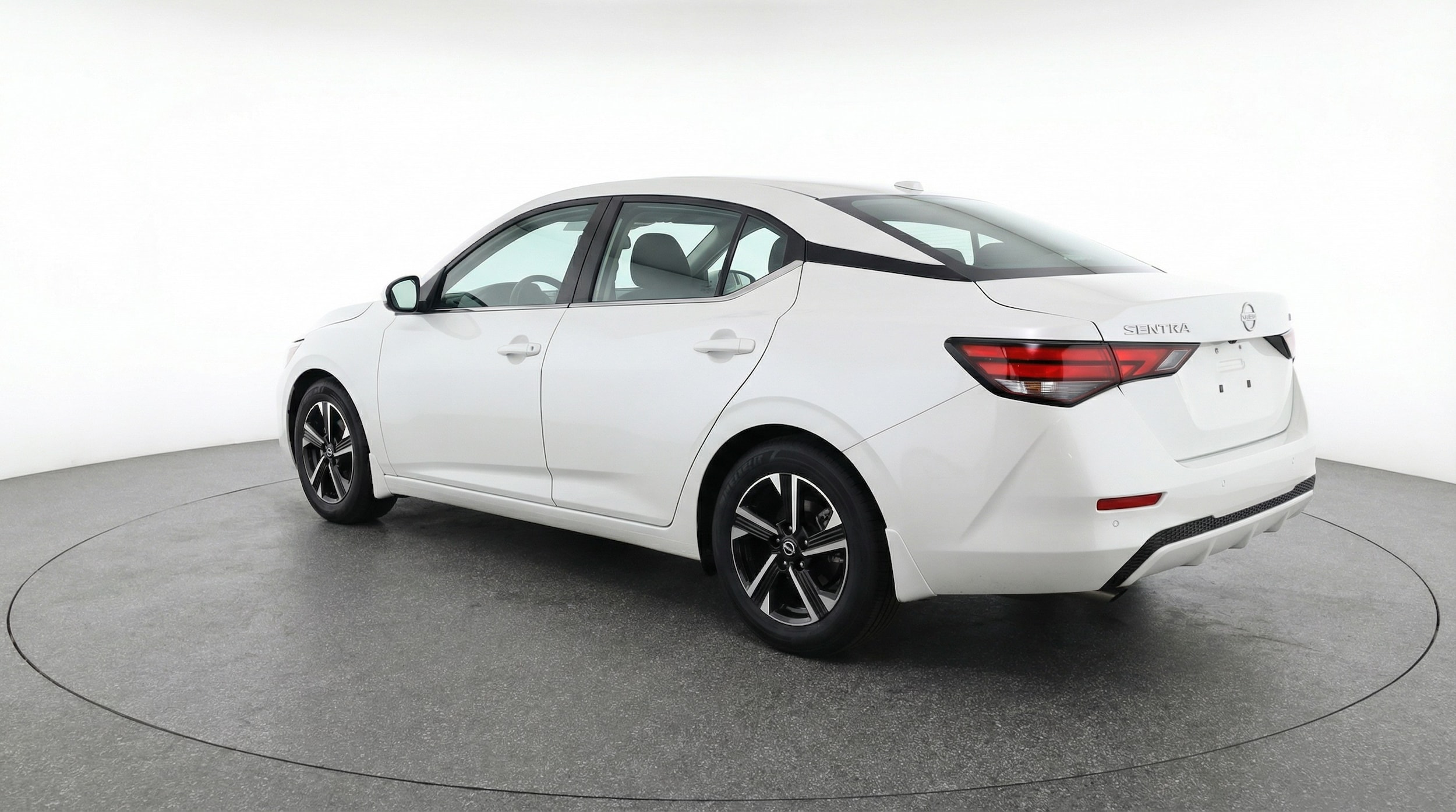 Thumbnail: 2025 Nissan Sentra - 5