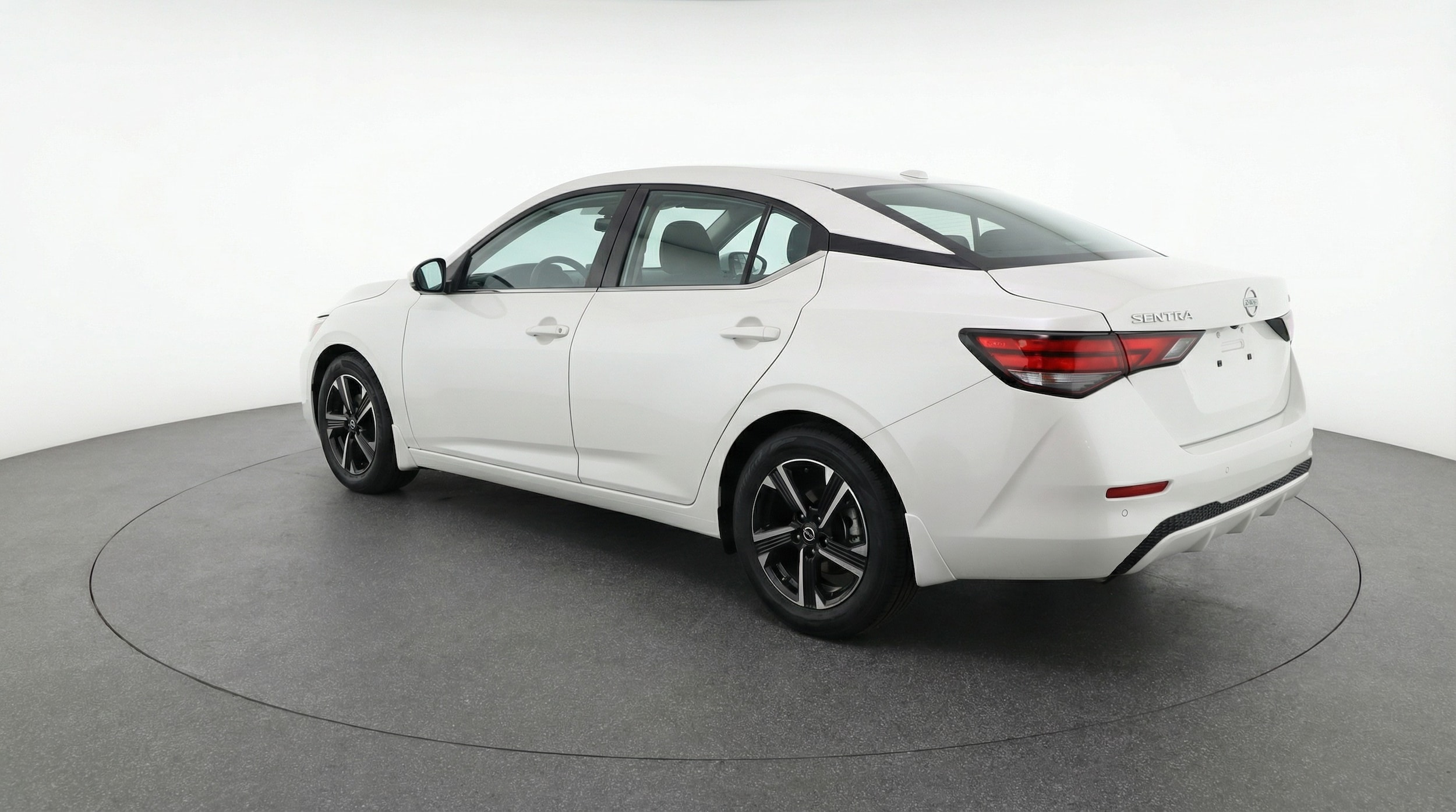 Thumbnail: 2025 Nissan Sentra - 5