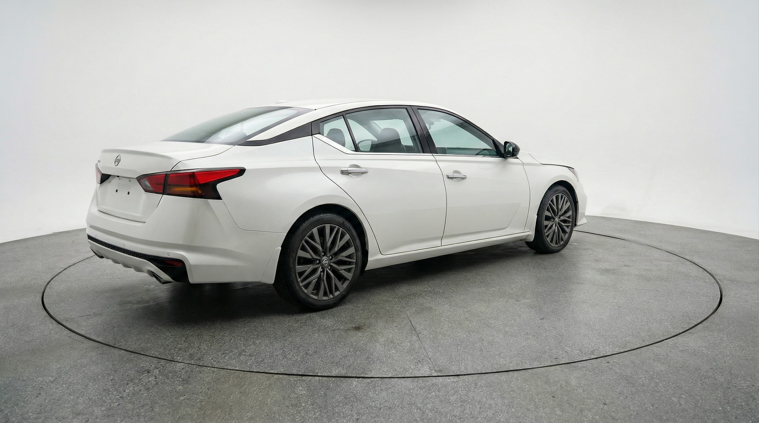 Thumbnail: 2025 Nissan Altima - 7