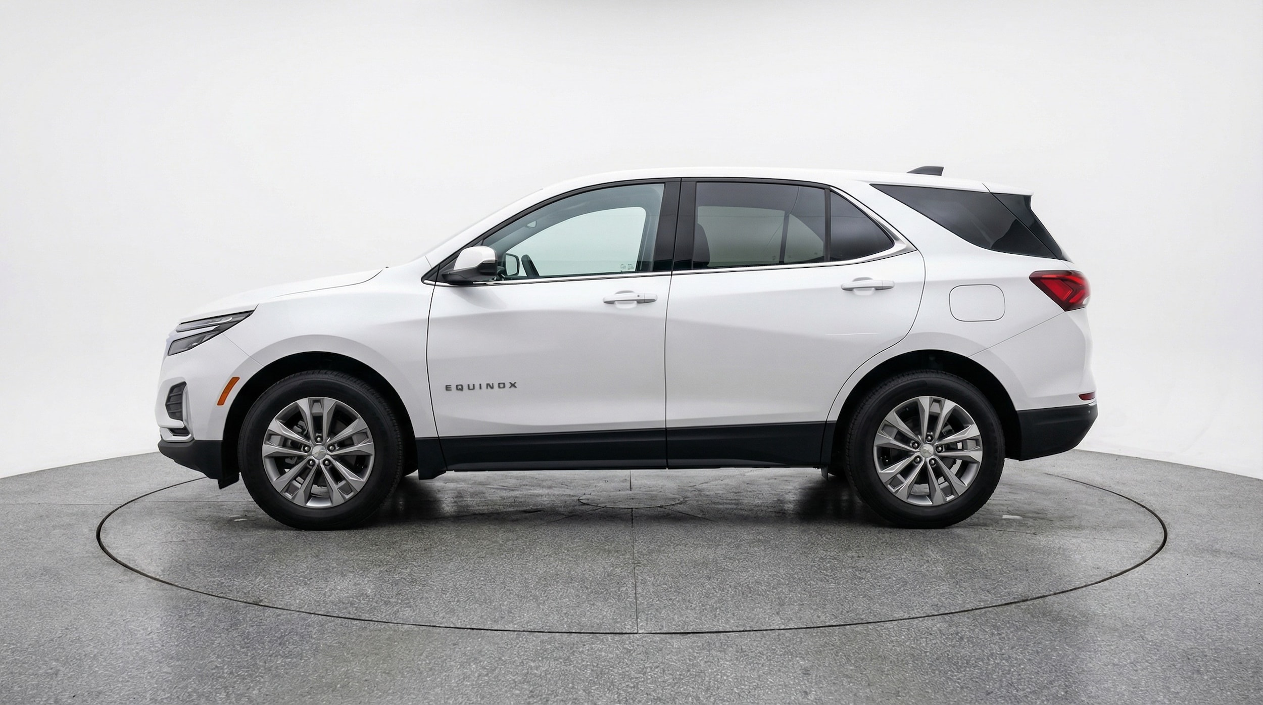 Thumbnail: 2025 Chevrolet Equinox - 4