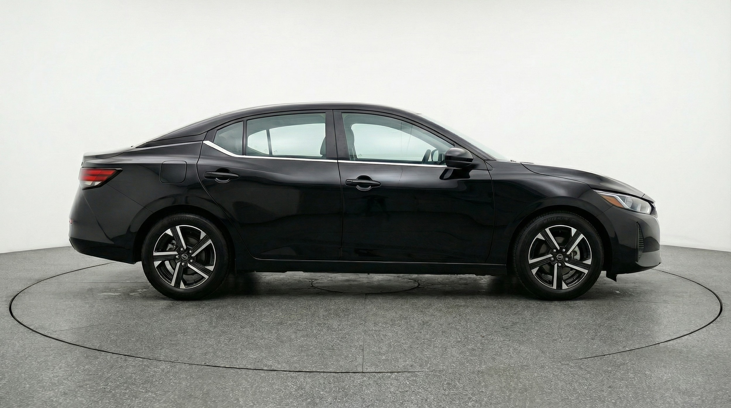 Thumbnail: 2025 Nissan Sentra - 8