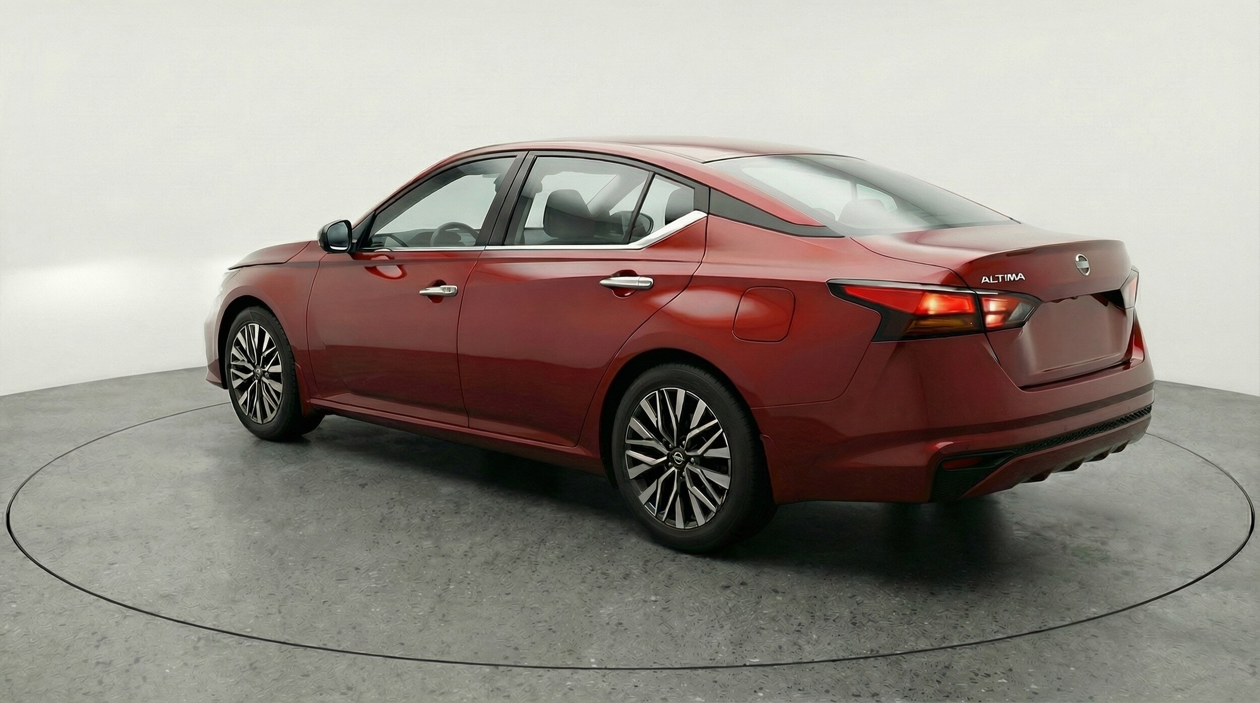 Thumbnail: 2025 Nissan Altima - 5