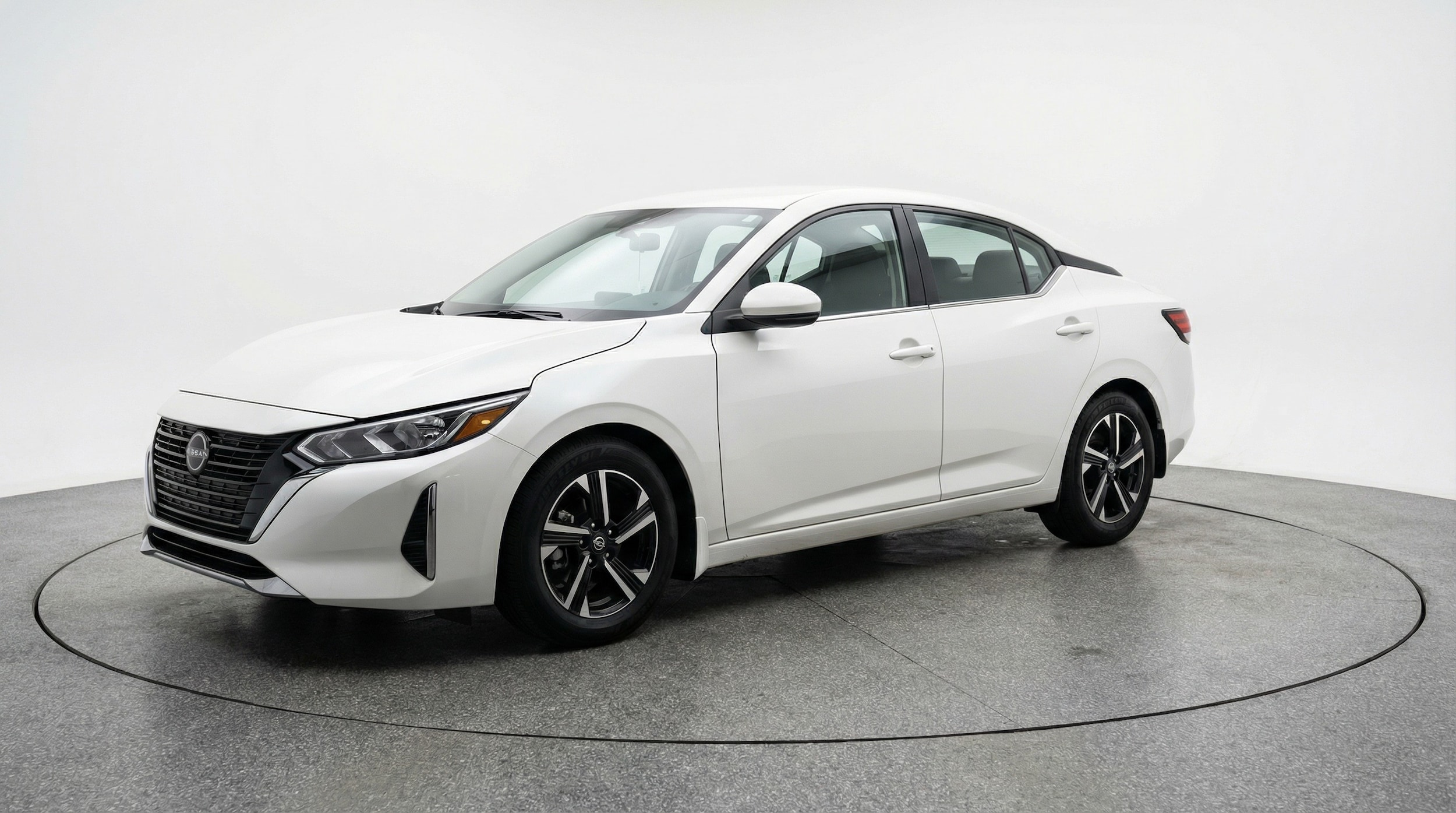 Thumbnail: 2025 Nissan Sentra - 3