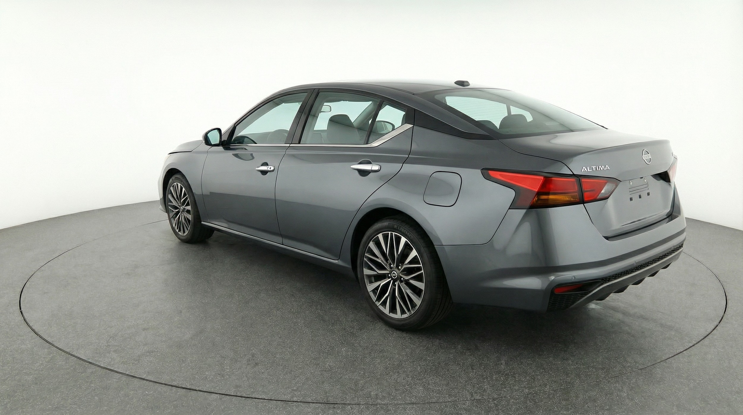 Thumbnail: 2025 Nissan Altima - 5