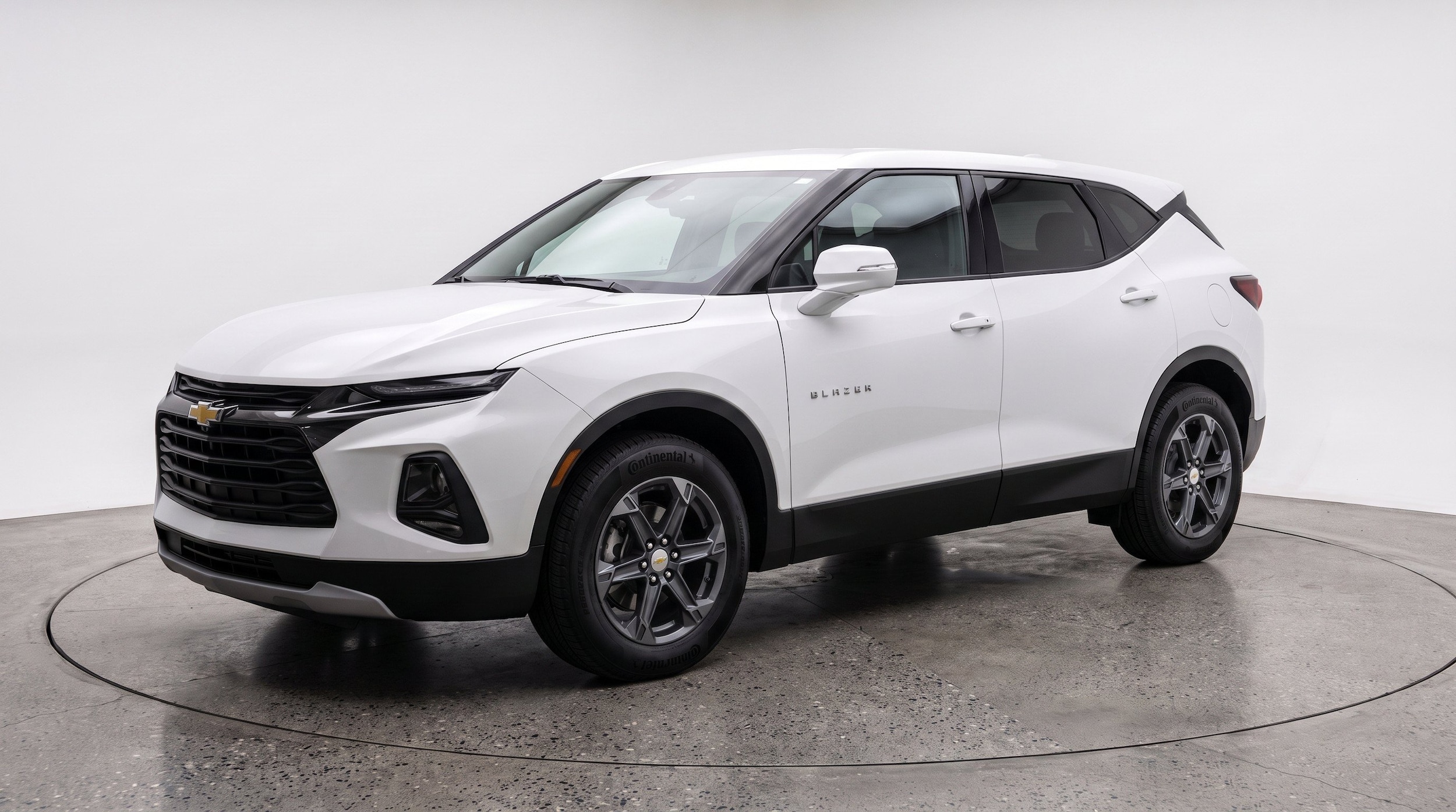 Thumbnail: 2025 Chevrolet Blazer - 3