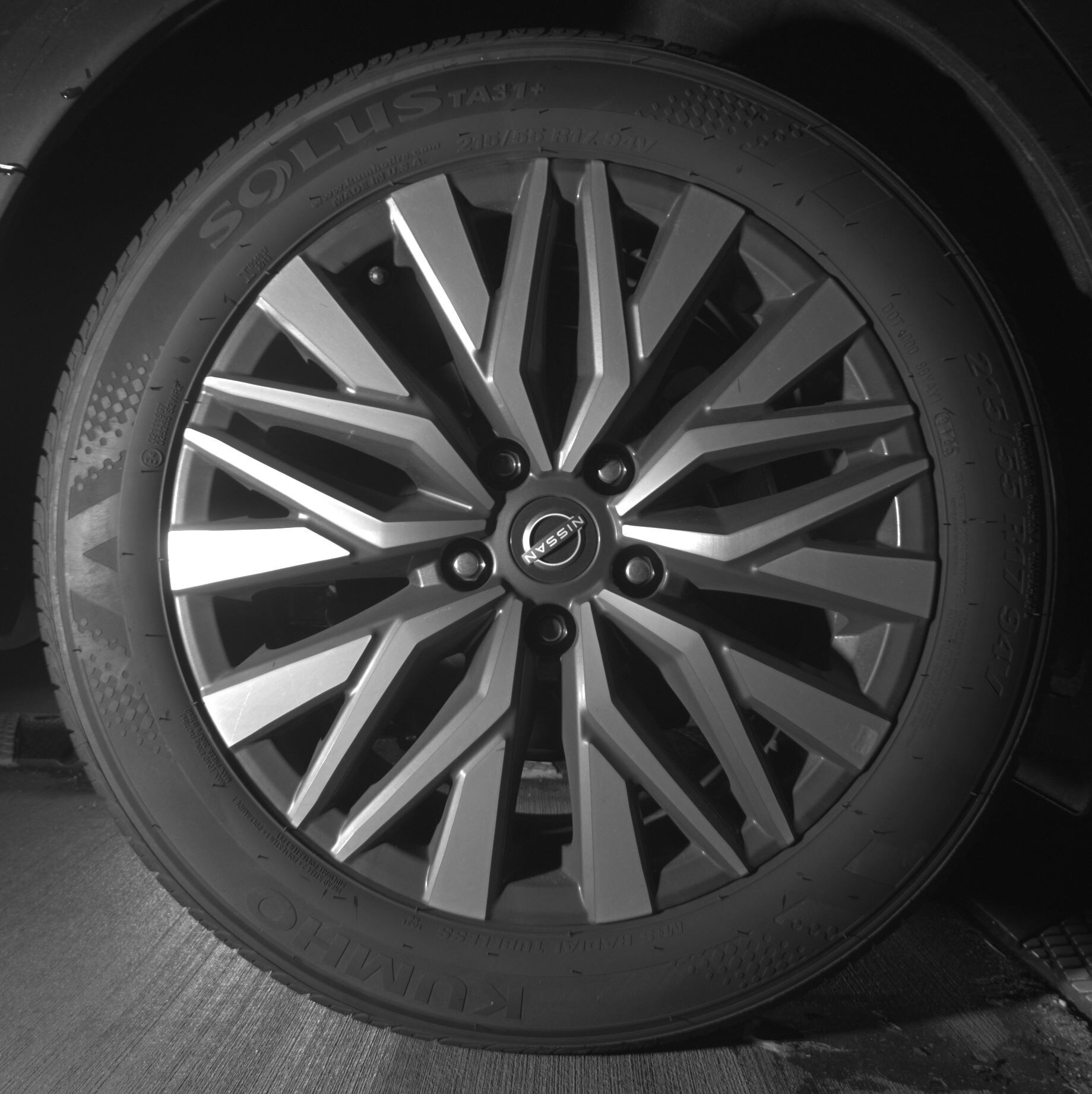 Thumbnail: 2025 Nissan Altima - 12