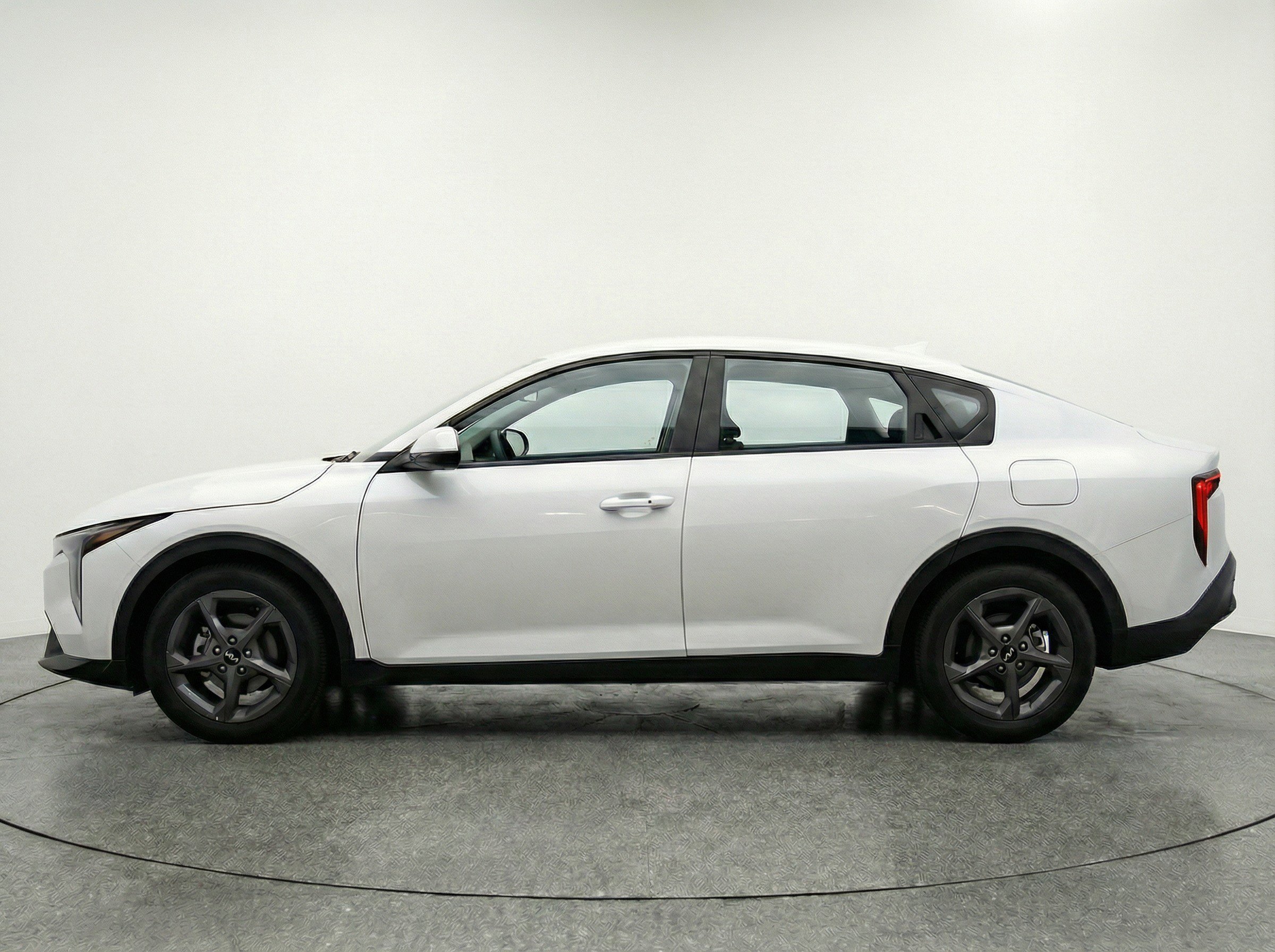 Thumbnail: 2025 Kia K4 - 5