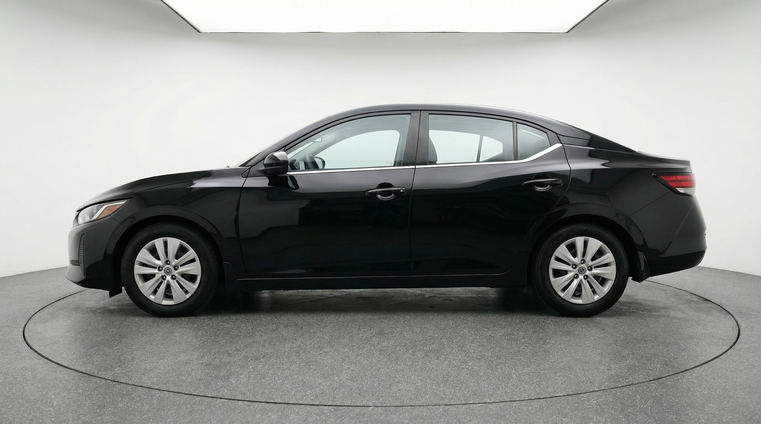 Thumbnail: 2025 Nissan Sentra - 4