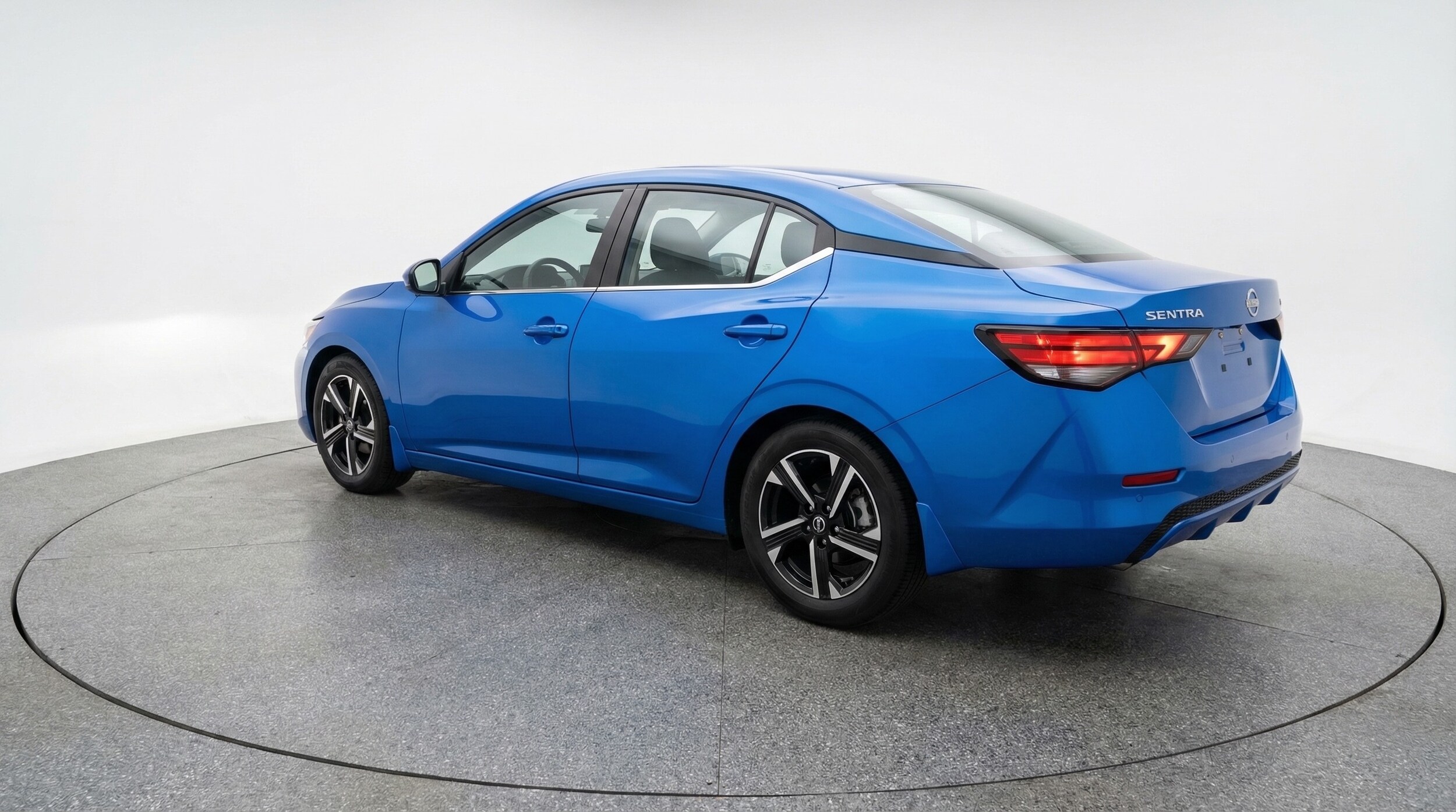 Thumbnail: 2025 Nissan Sentra - 5