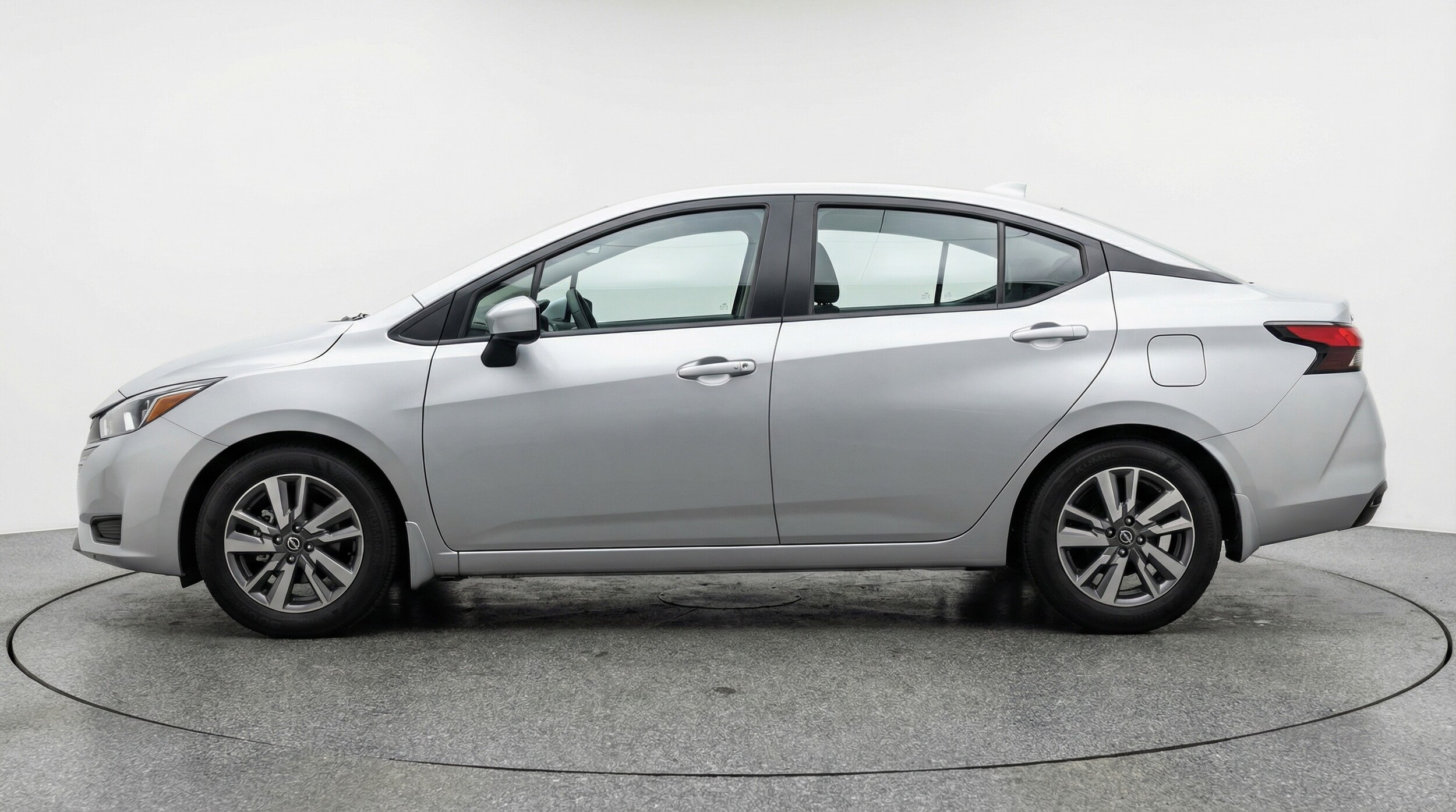 Thumbnail: 2025 Nissan Versa - 4