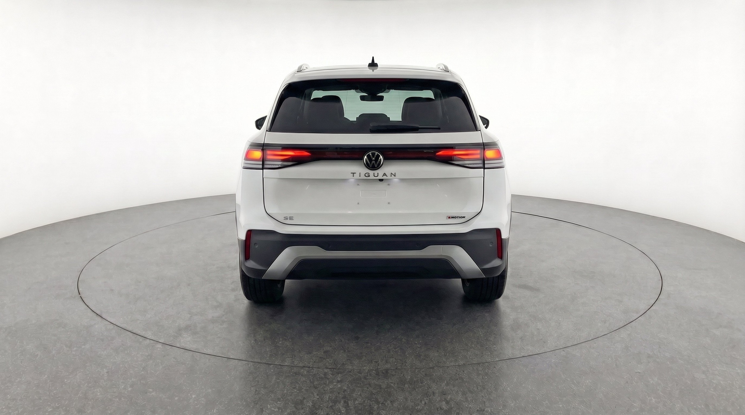 Thumbnail: 2026 Volkswagen Tiguan - 7