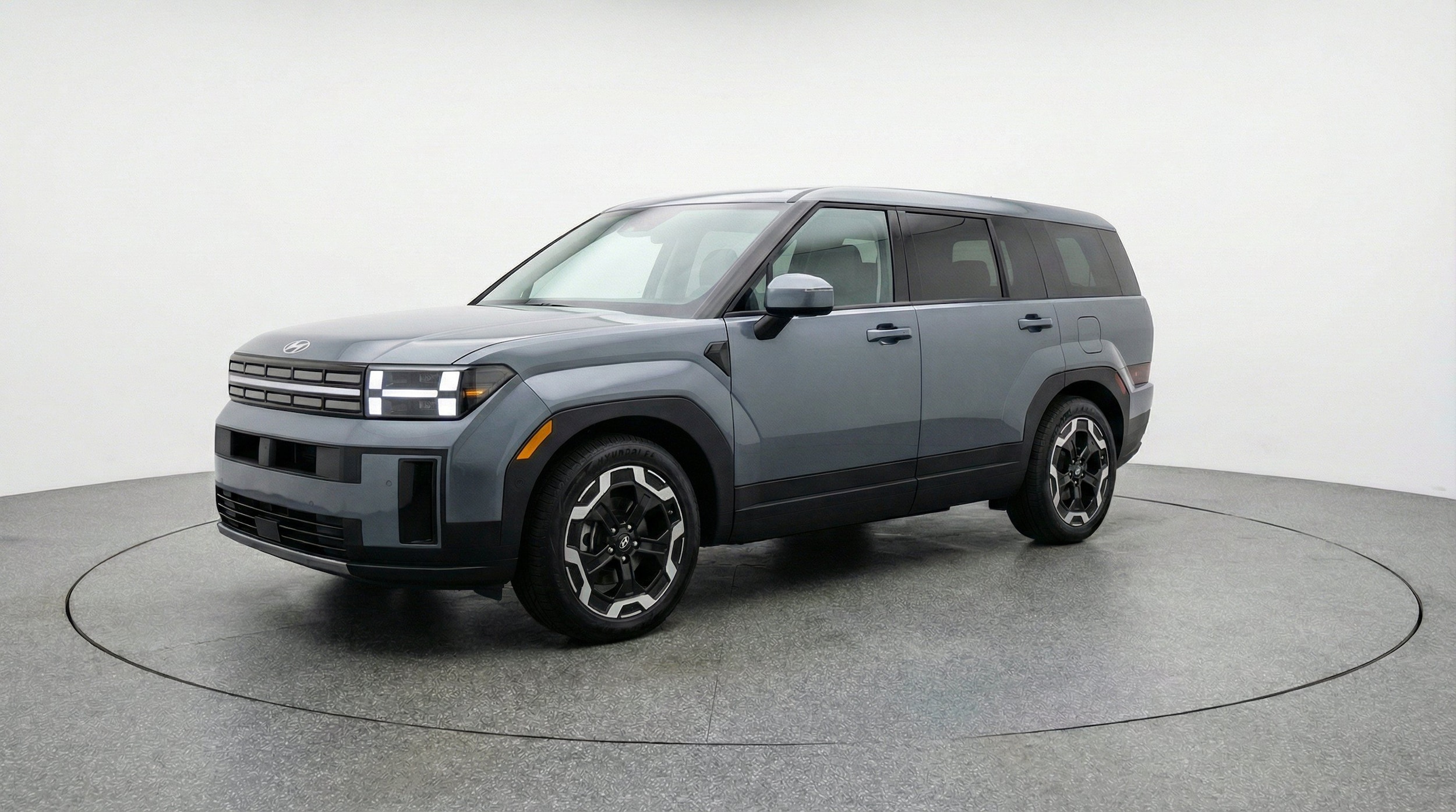 Thumbnail: 2026 Hyundai Santa Fe - 2