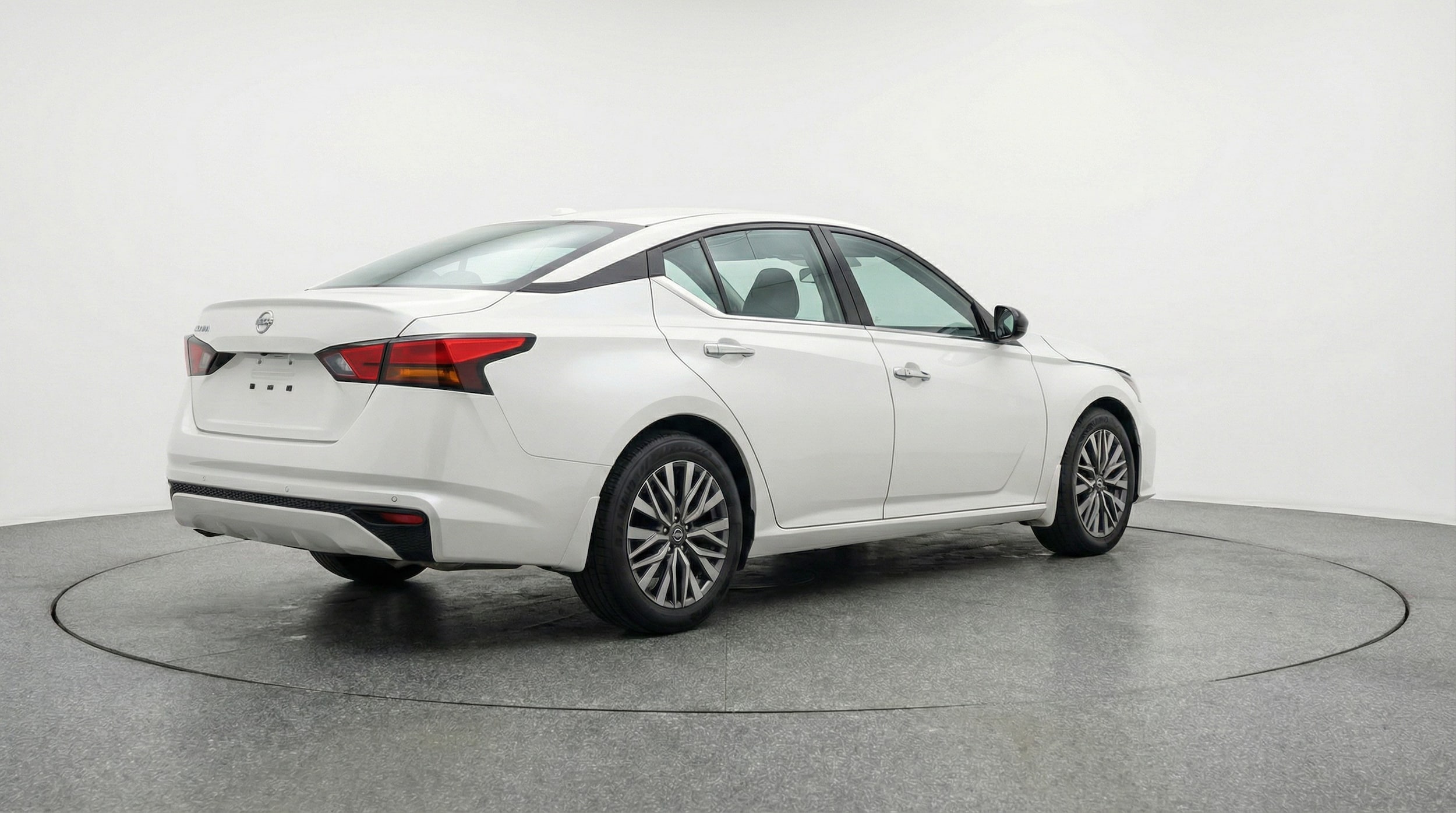 Thumbnail: 2025 Nissan Altima - 7
