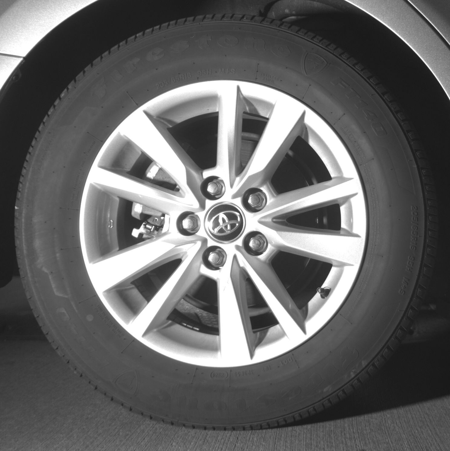 Thumbnail: 2025 Toyota Camry - 12