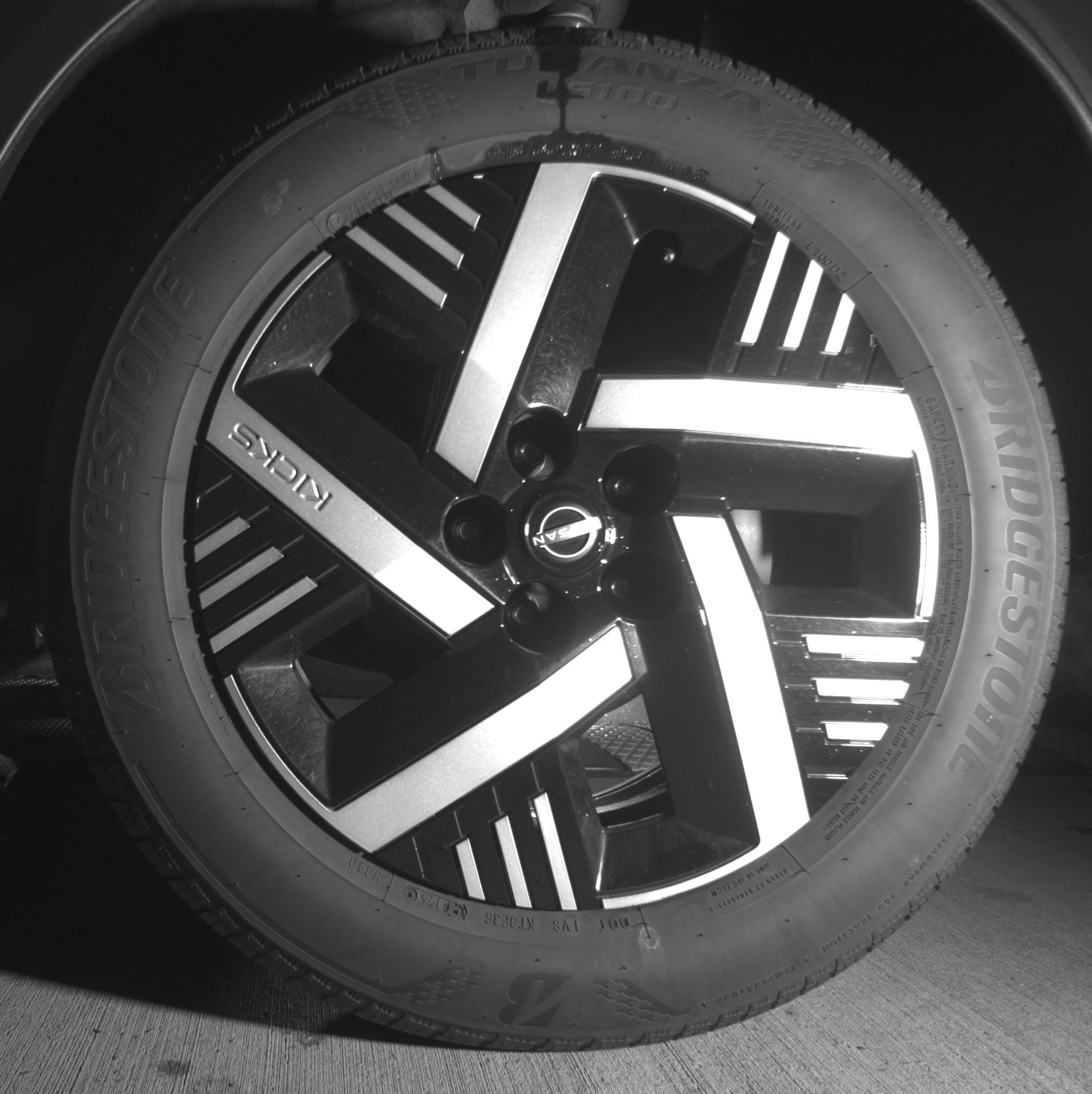 Thumbnail: 2025 Nissan Kicks - 11