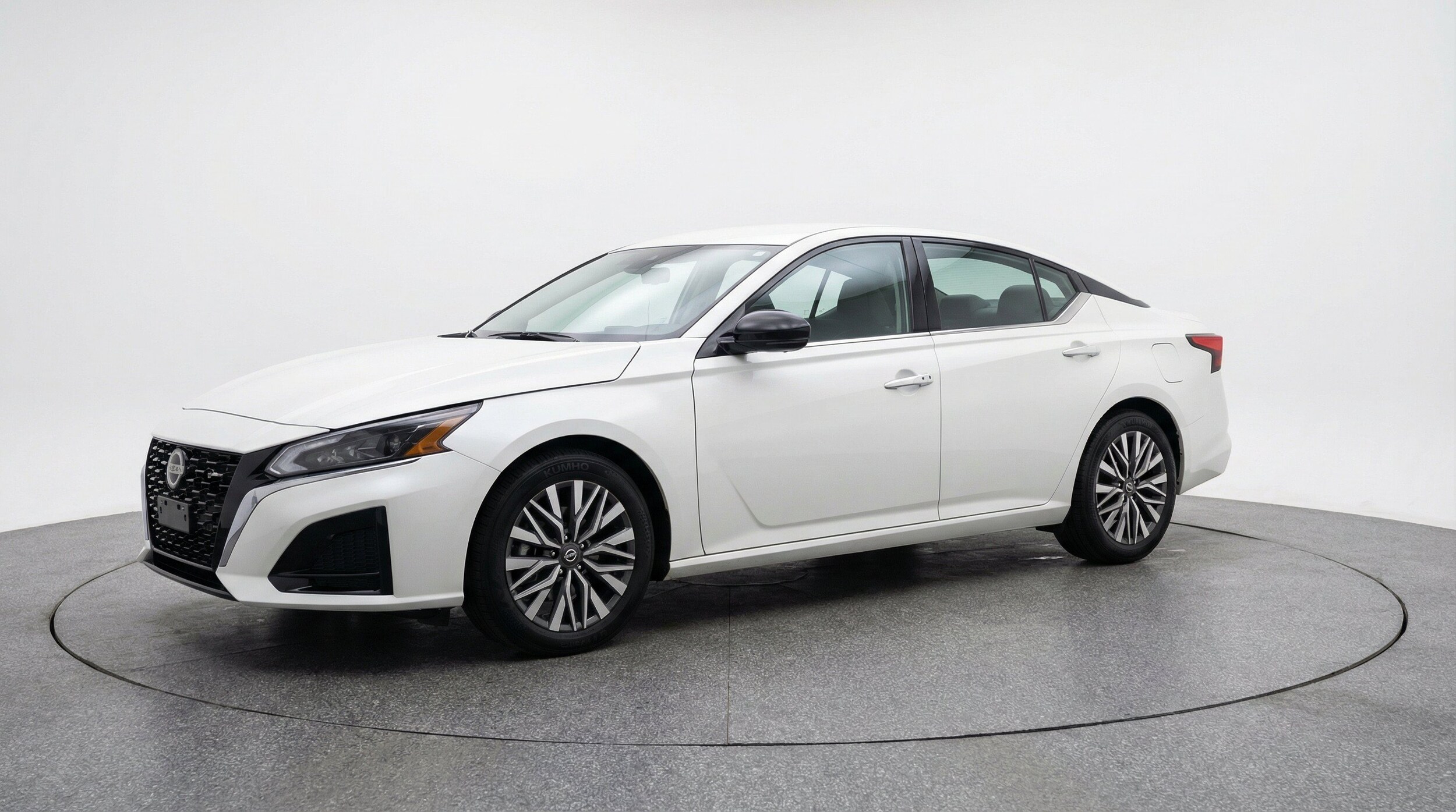 Thumbnail: 2026 Nissan Altima - 3