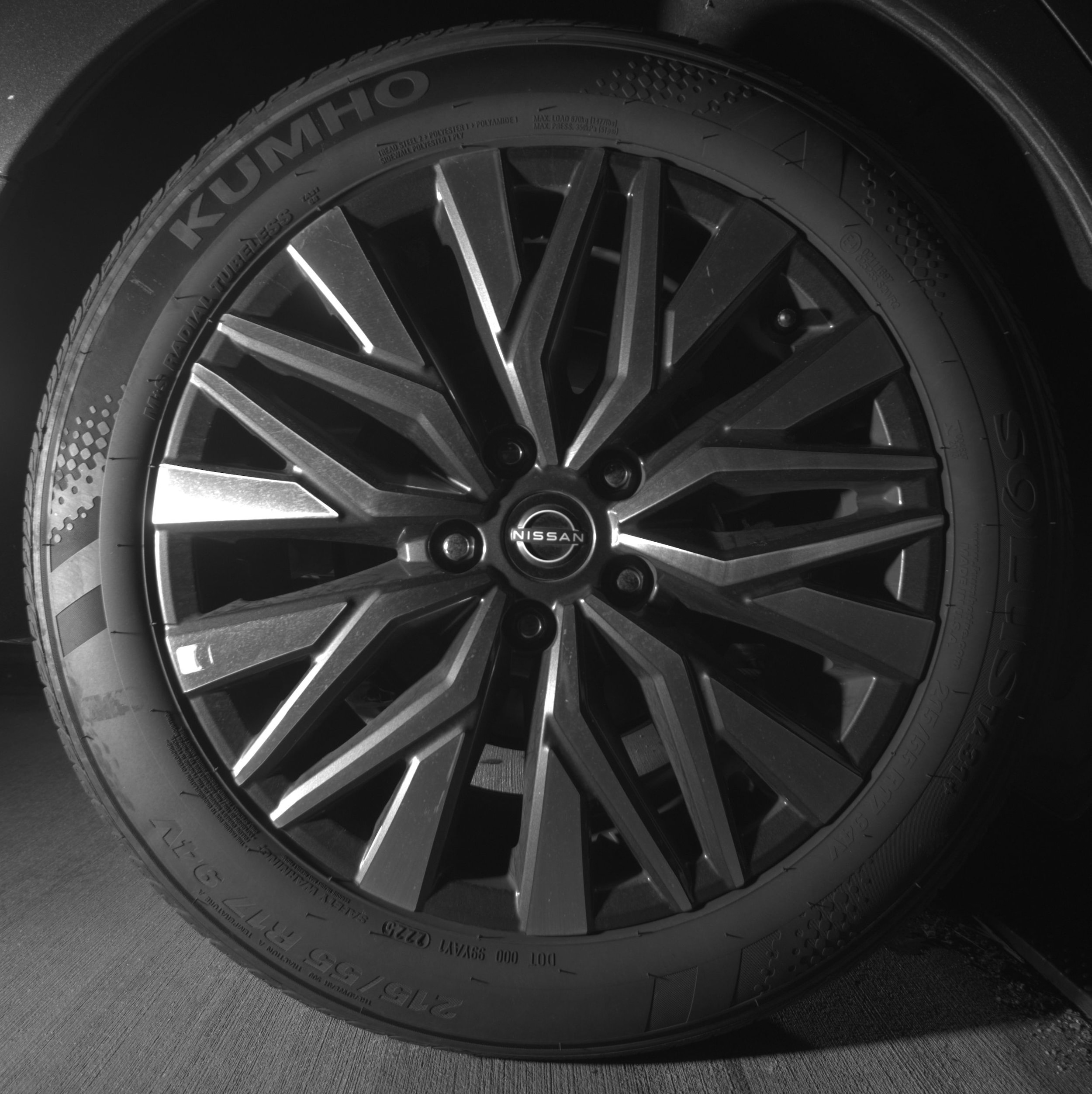 Thumbnail: 2025 Nissan Altima - 12