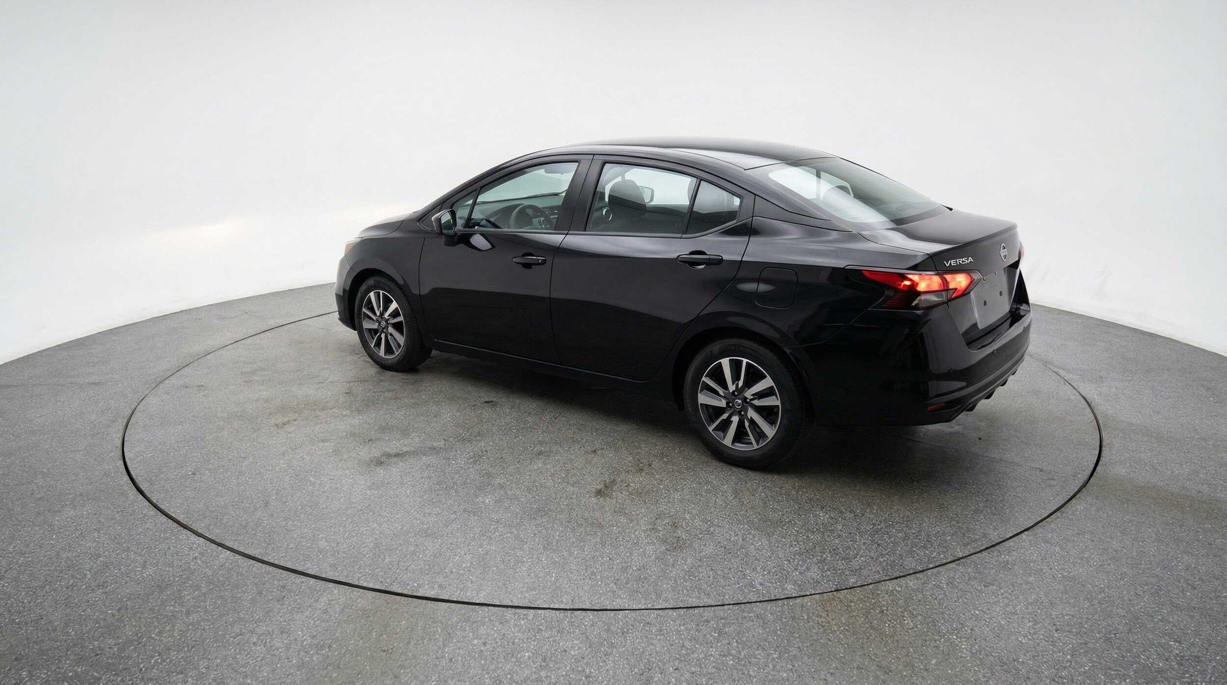 Thumbnail: 2025 Nissan Versa - 5