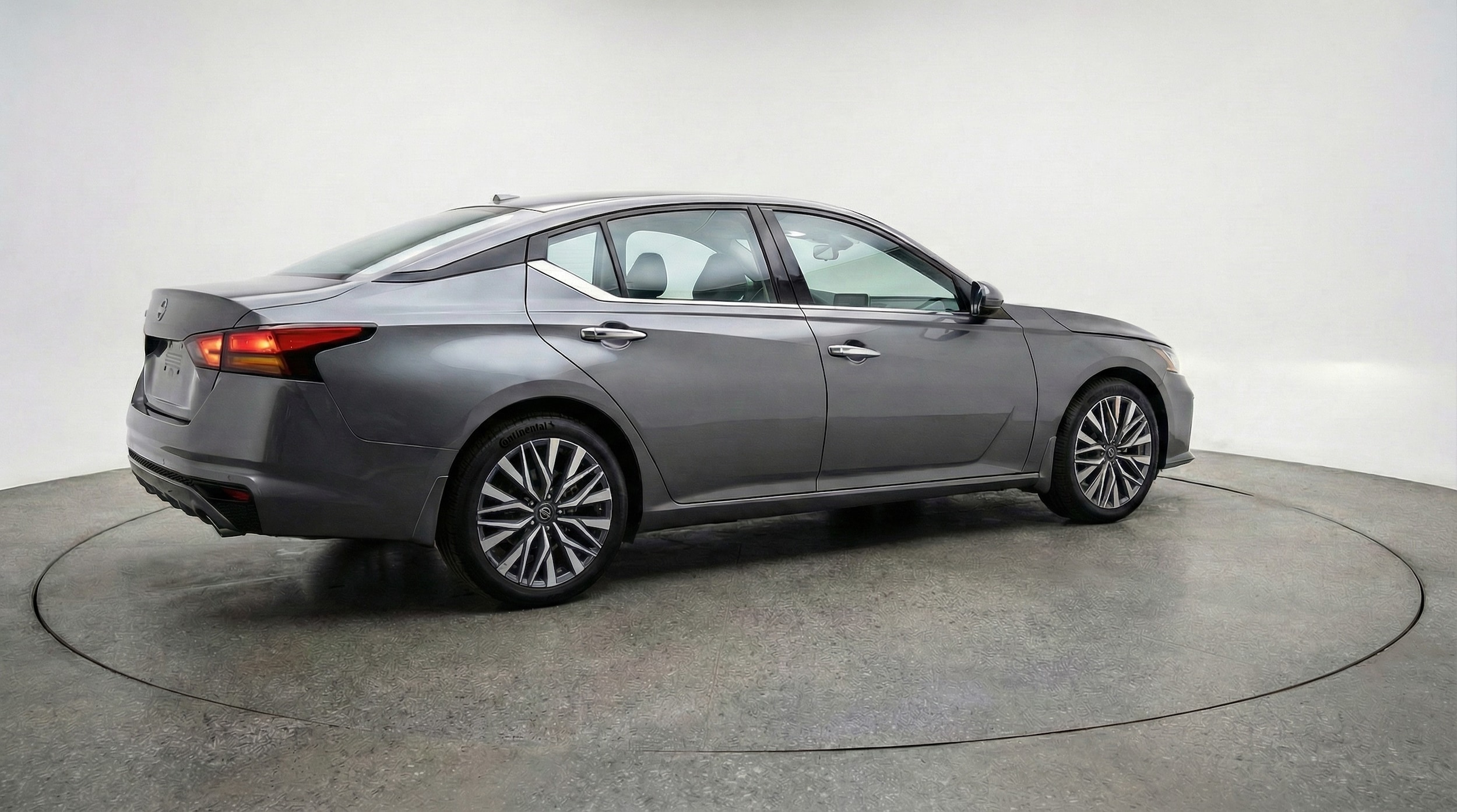 Thumbnail: 2025 Nissan Altima - 7