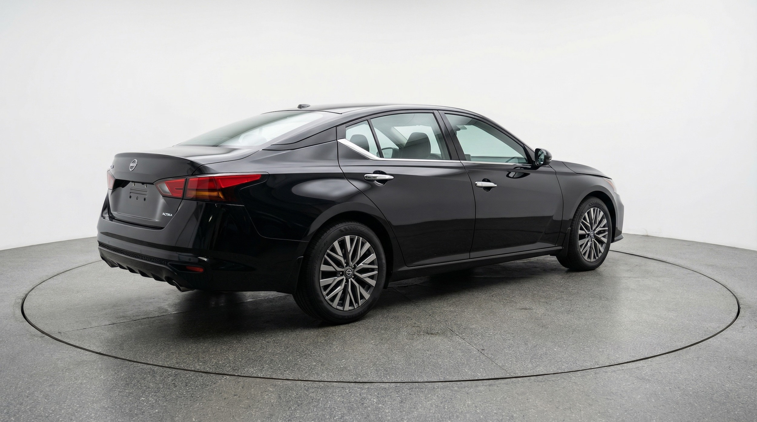 Thumbnail: 2025 Nissan Altima - 7