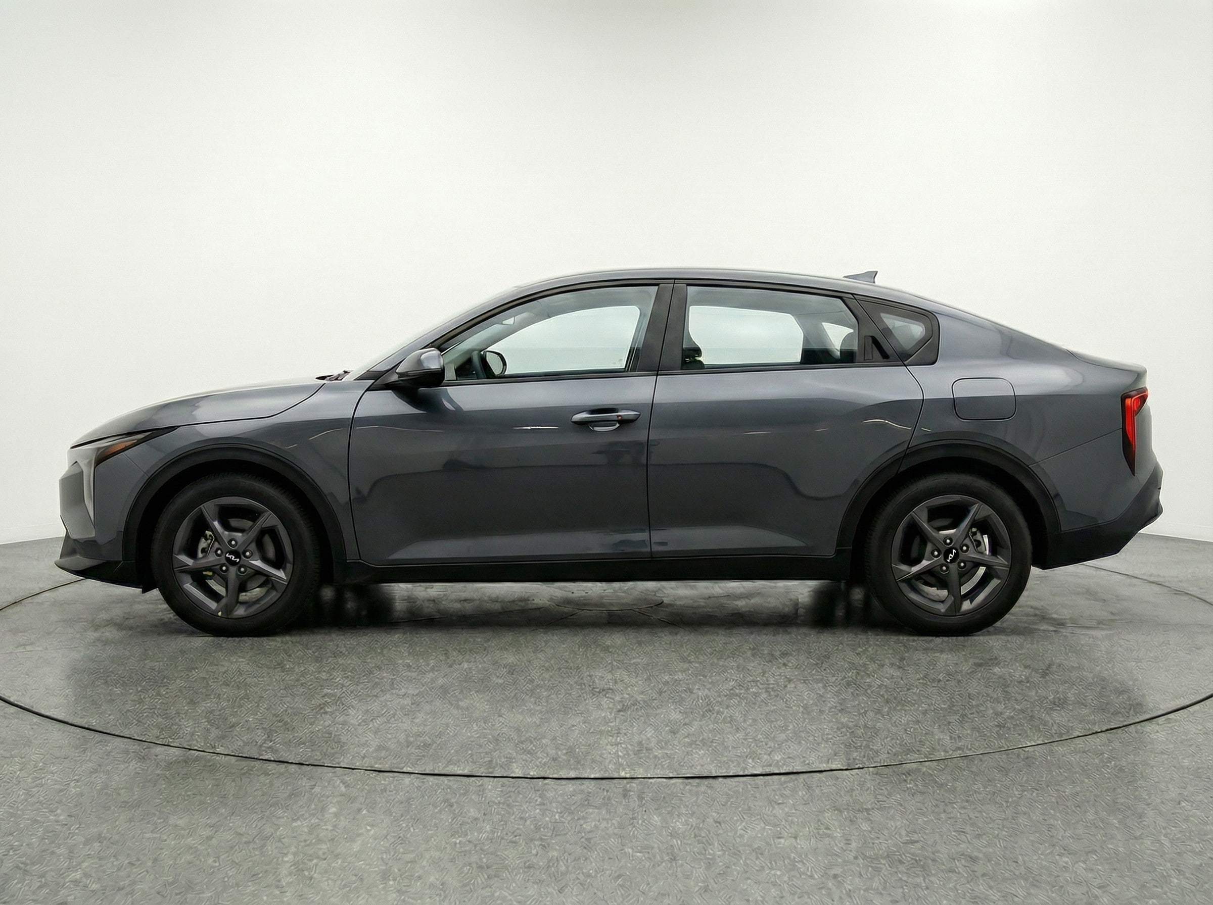 Thumbnail: 2025 Kia K4 - 4