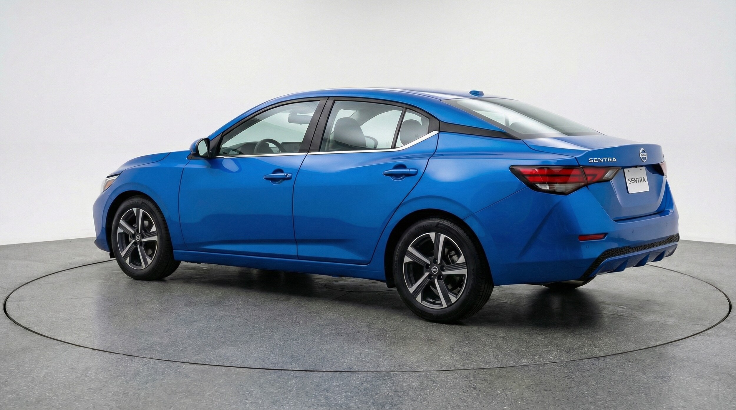 Thumbnail: 2025 Nissan Sentra - 5