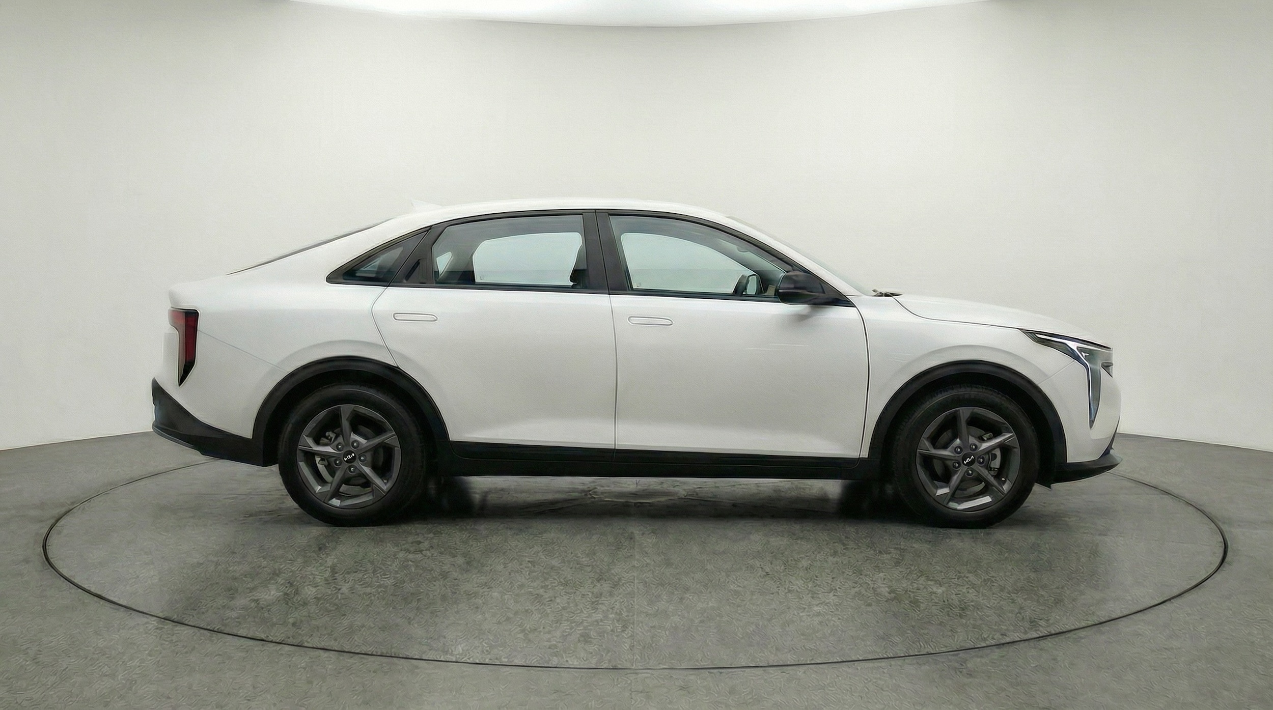 Thumbnail: 2025 Kia K4 - 8