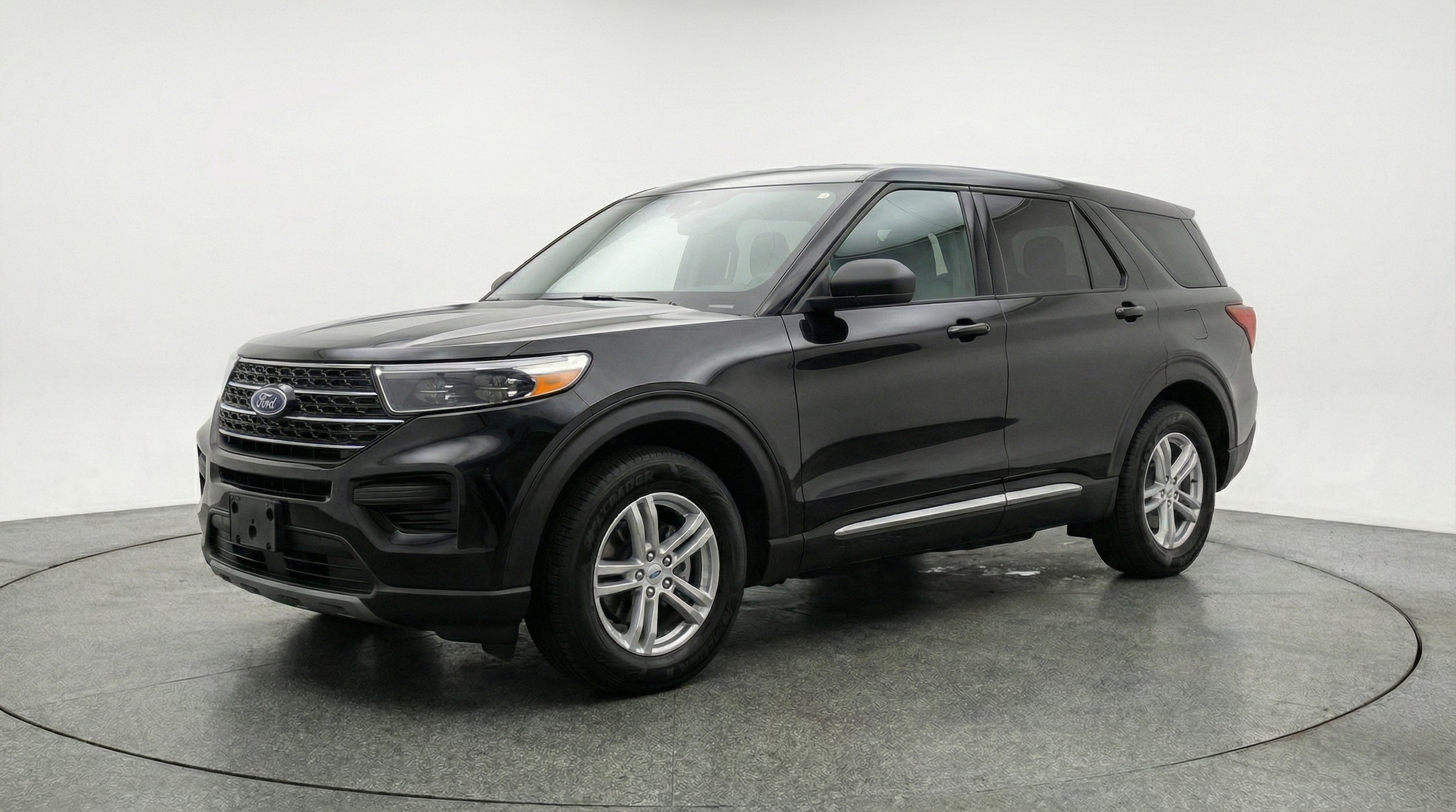 Thumbnail: 2024 Ford Explorer - 3