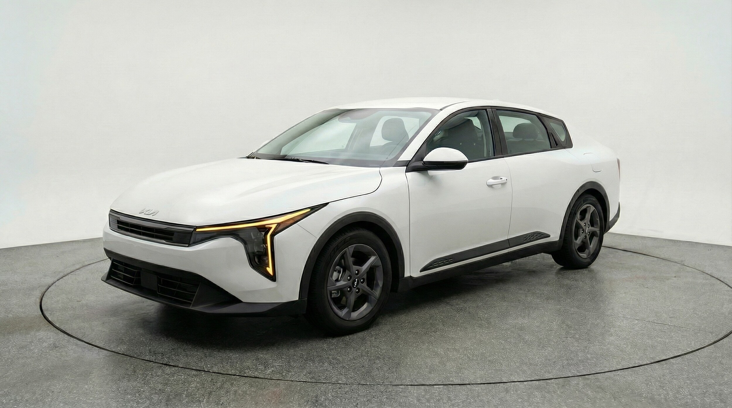 Thumbnail: 2025 Kia K4 - 3