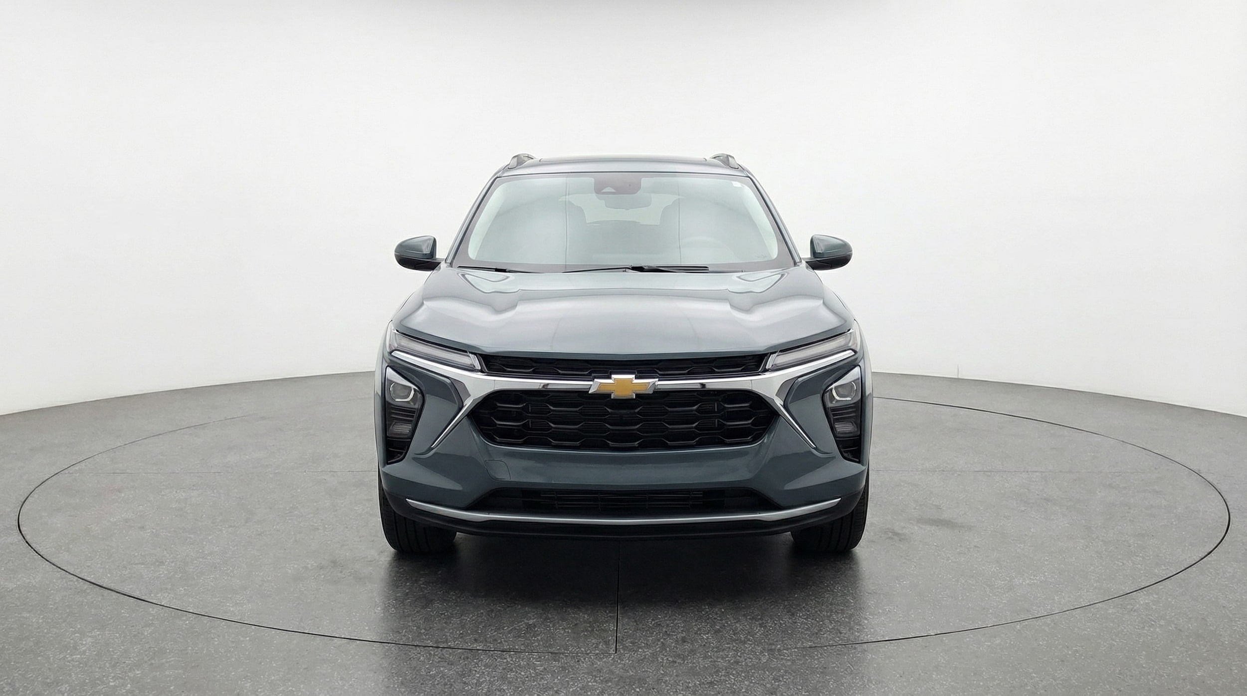 Thumbnail: 2025 Chevrolet Trax - 2