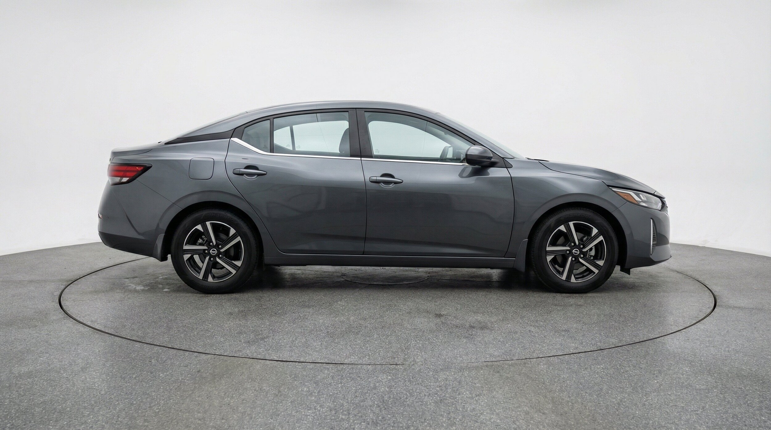2025 Nissan Sentra SV - Photo 11
