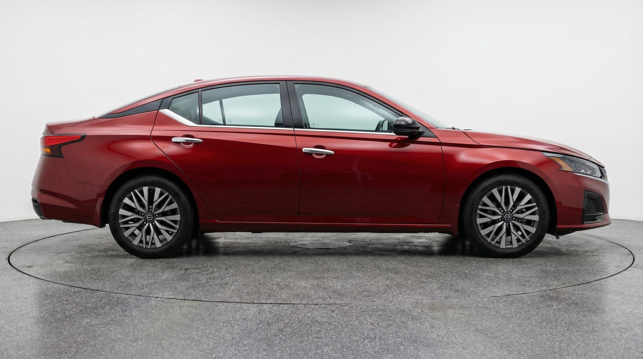 Thumbnail: 2025 Nissan Altima - 8