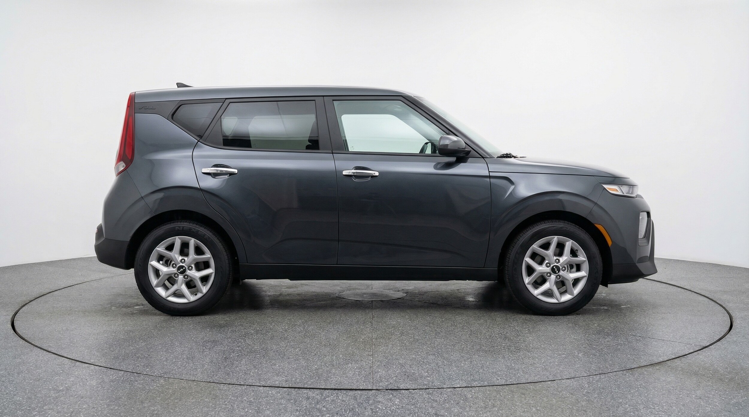 Thumbnail: 2025 Kia Soul - 8