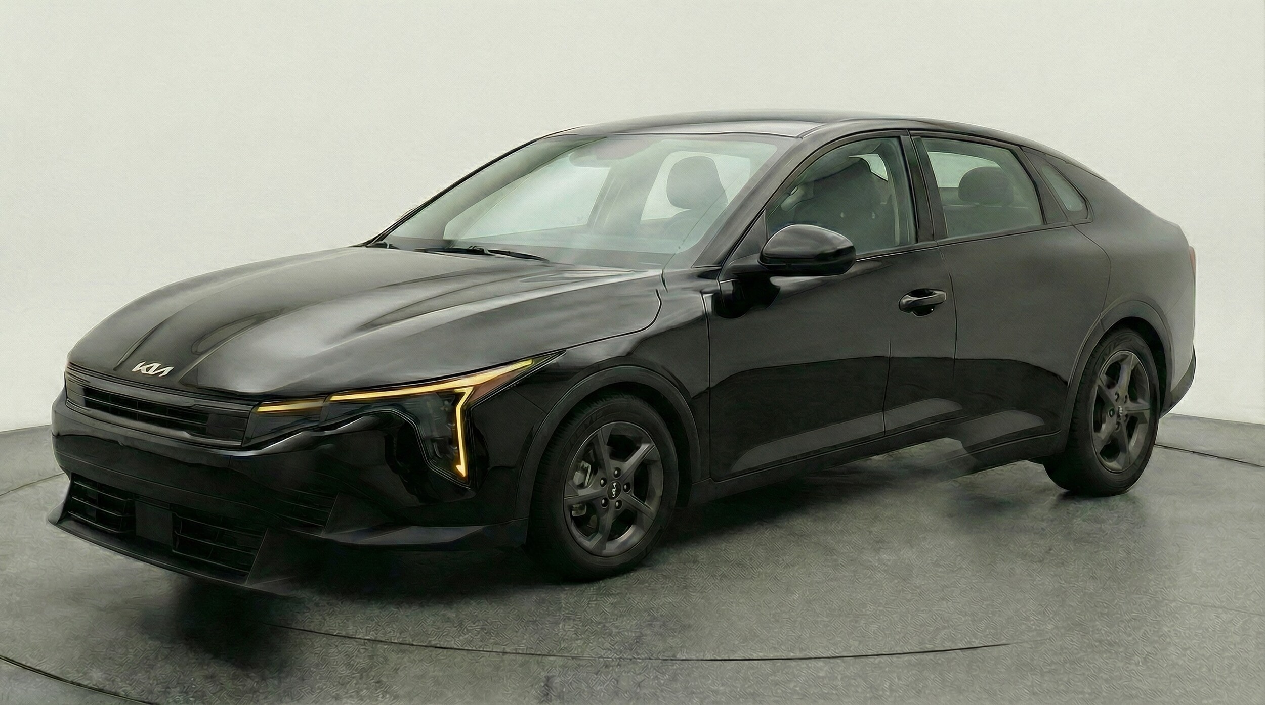 Thumbnail: 2025 Kia K4 - 3