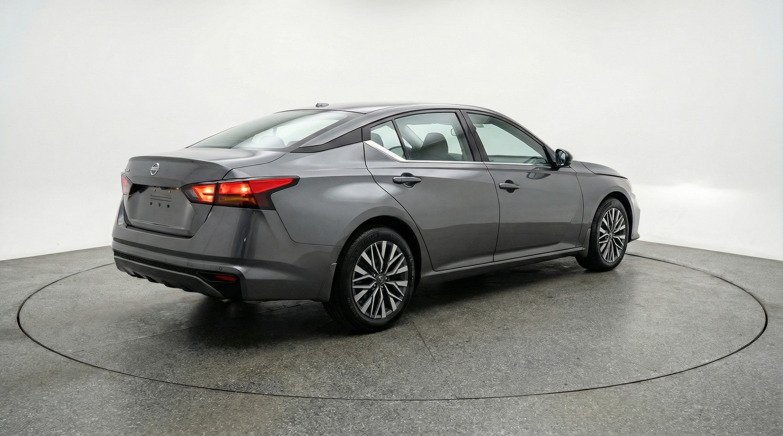 Thumbnail: 2025 Nissan Altima - 7