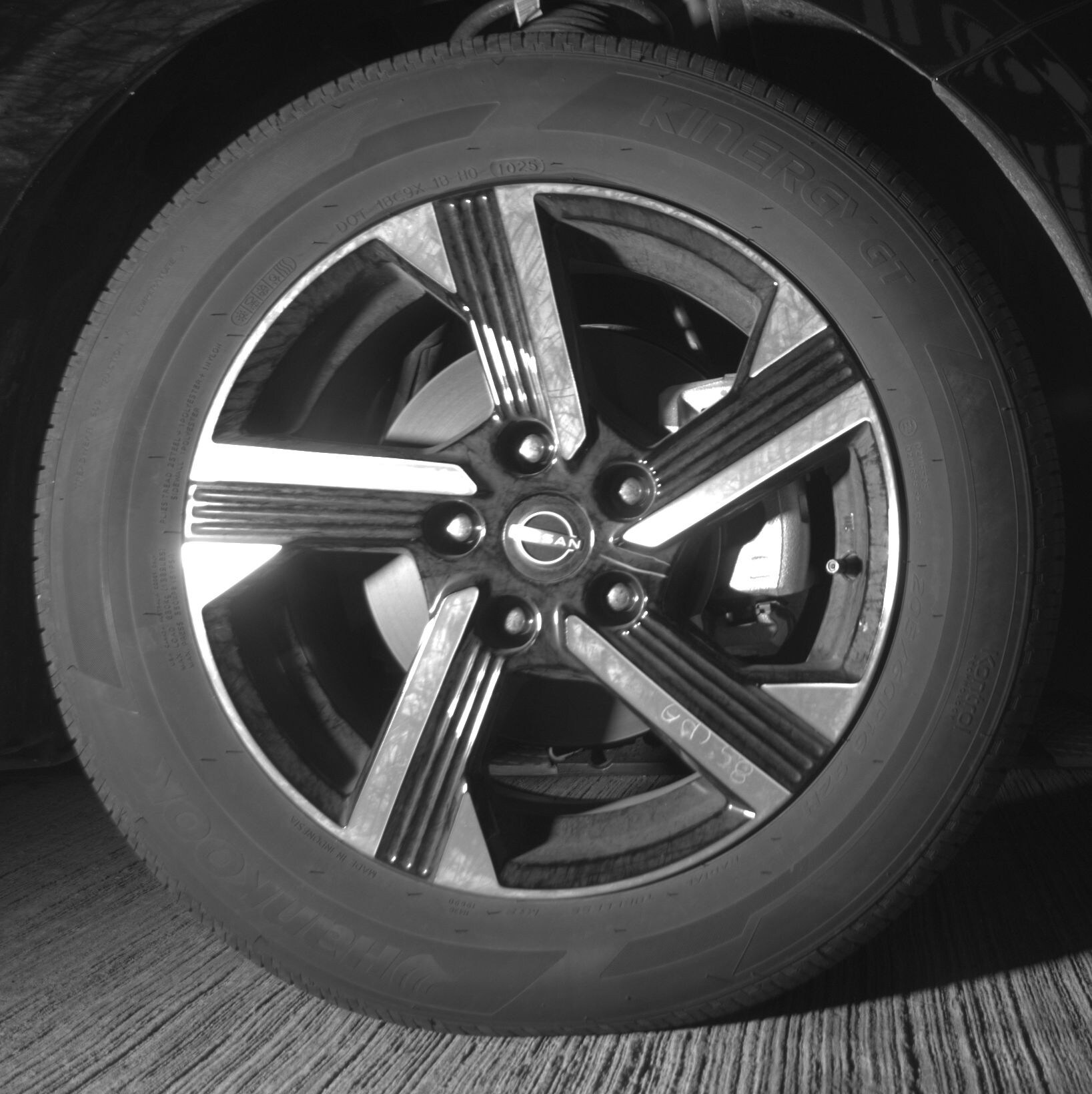 Thumbnail: 2025 Nissan Sentra - 10