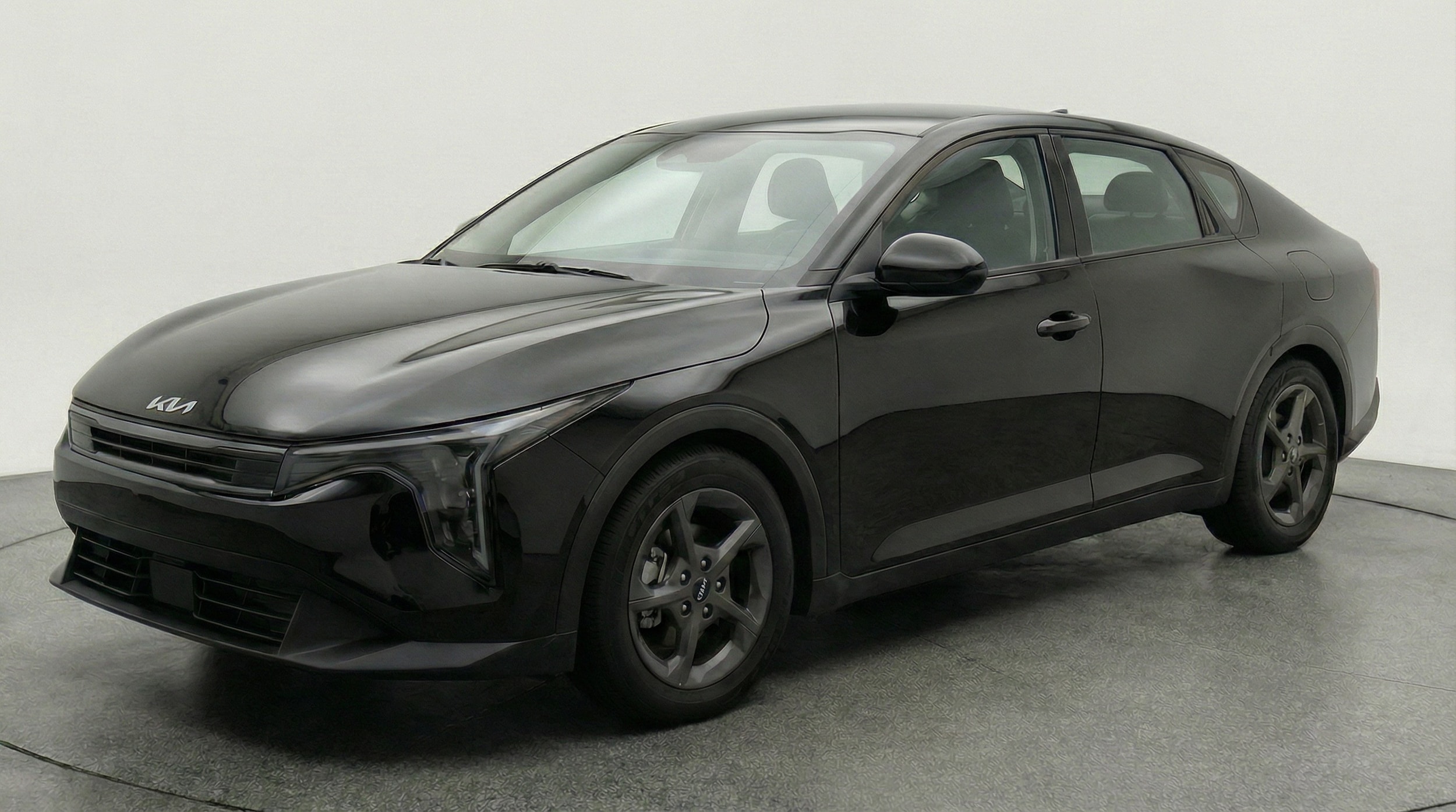 Thumbnail: 2025 Kia K4 - 3