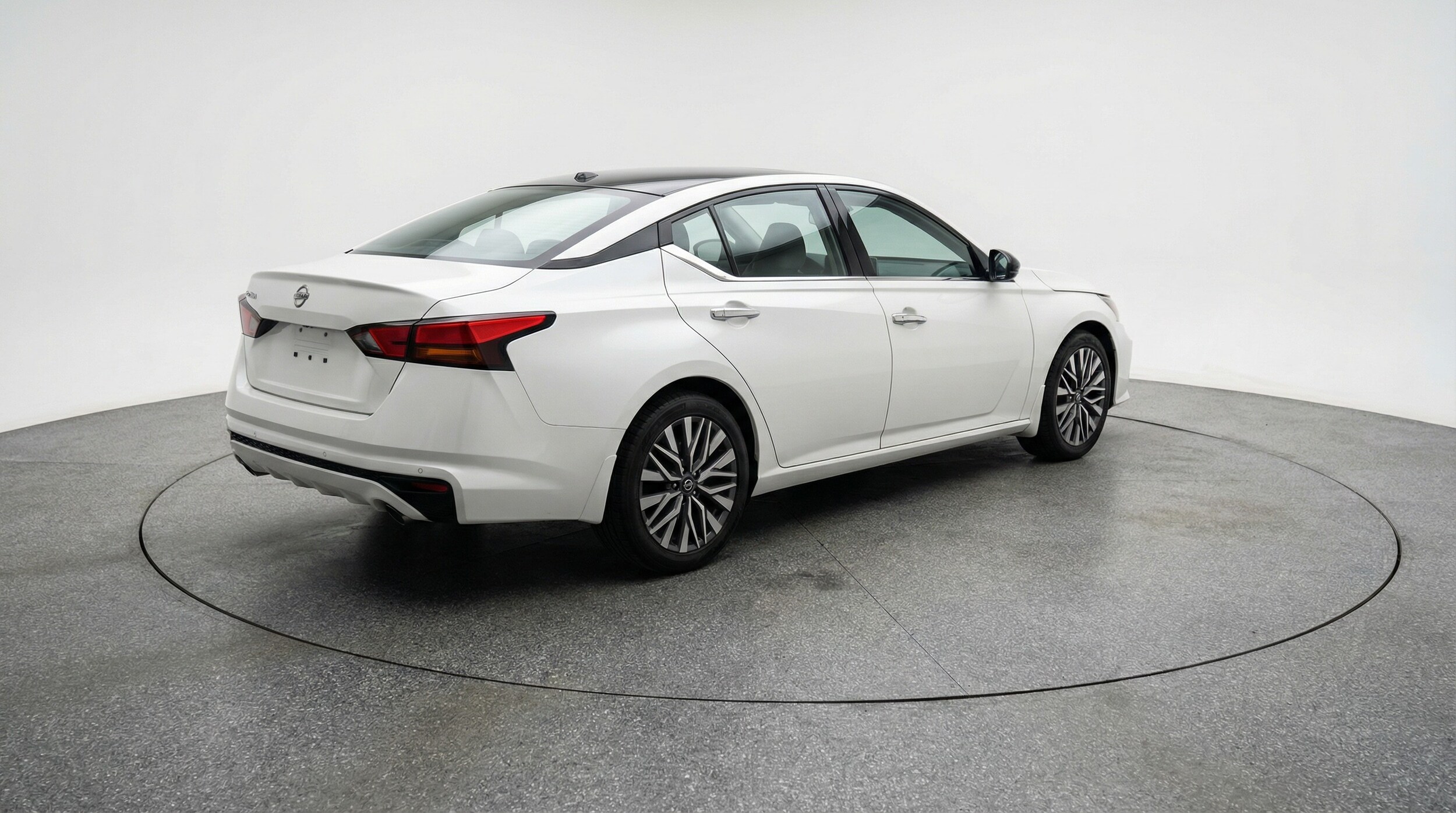 Thumbnail: 2025 Nissan Altima - 7