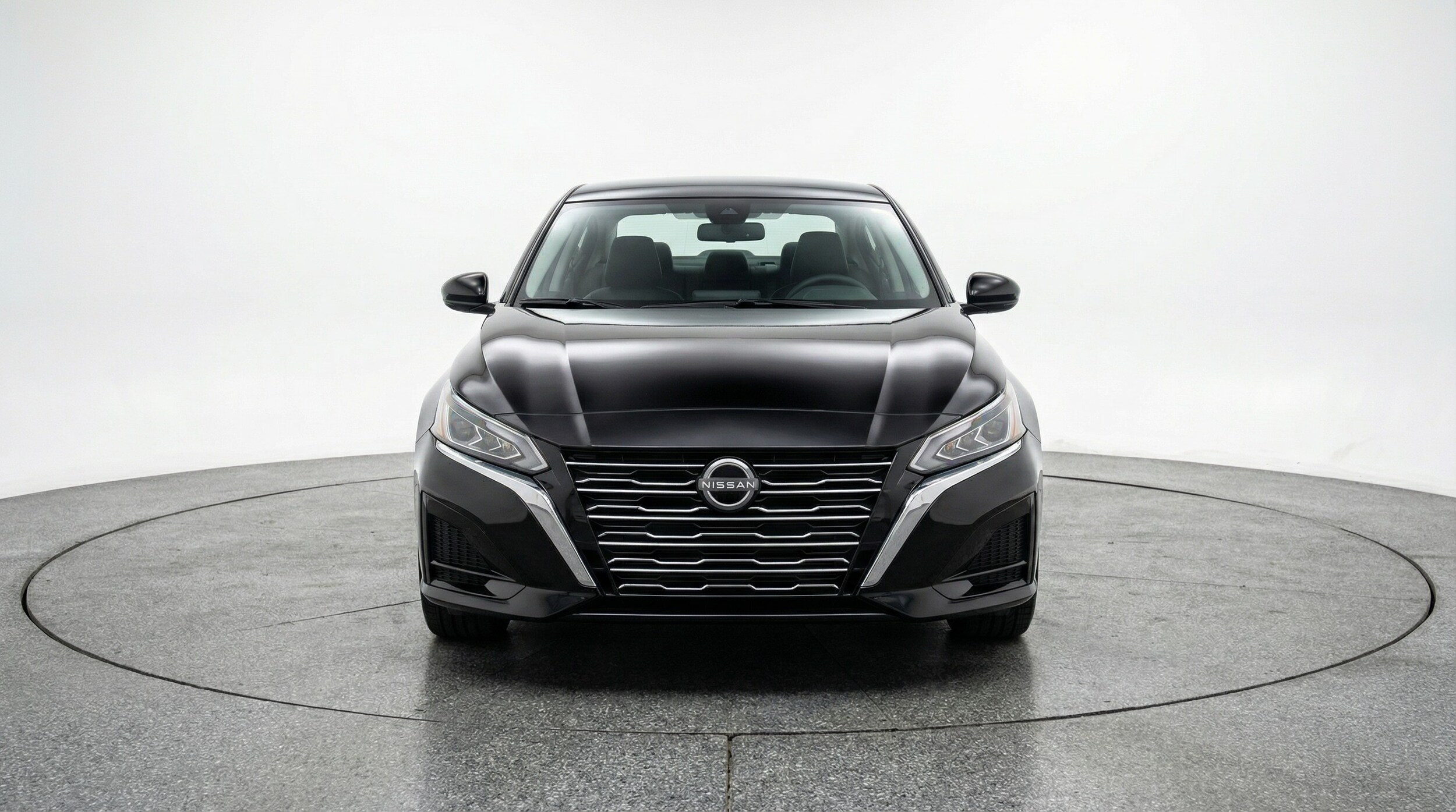 Thumbnail: 2025 Nissan Altima - 2