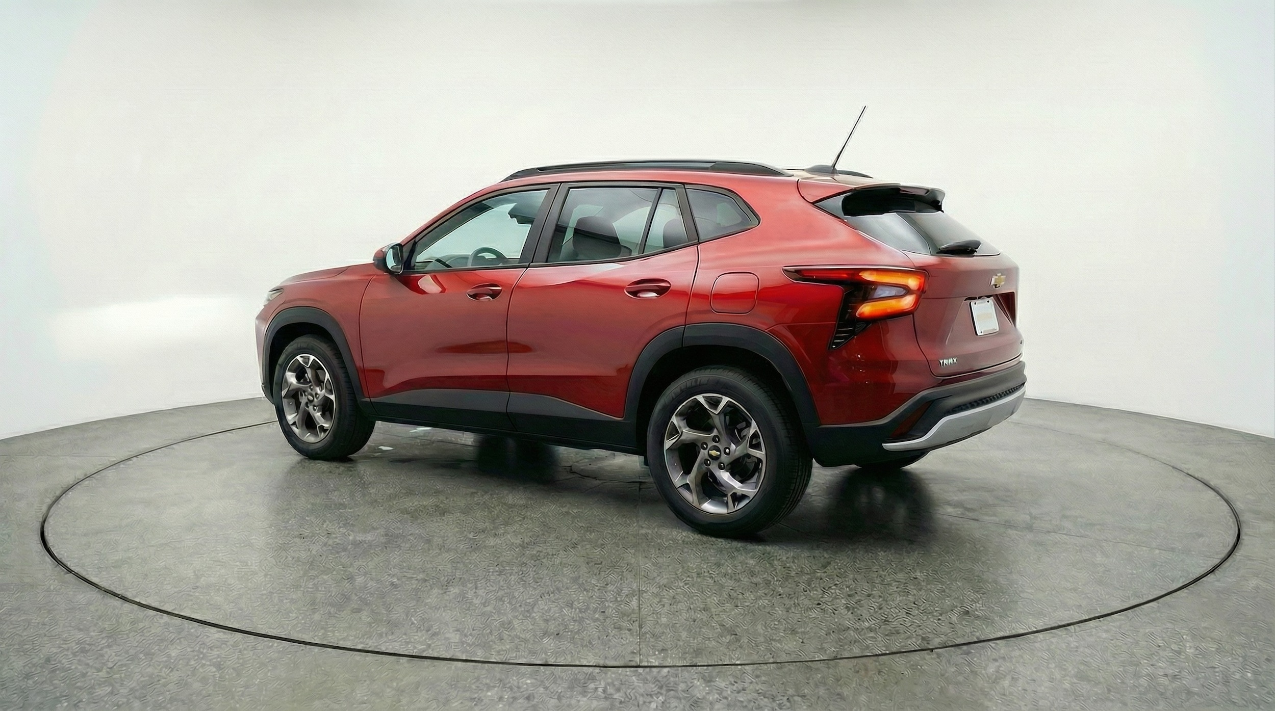 Thumbnail: 2025 Chevrolet Trax - 5