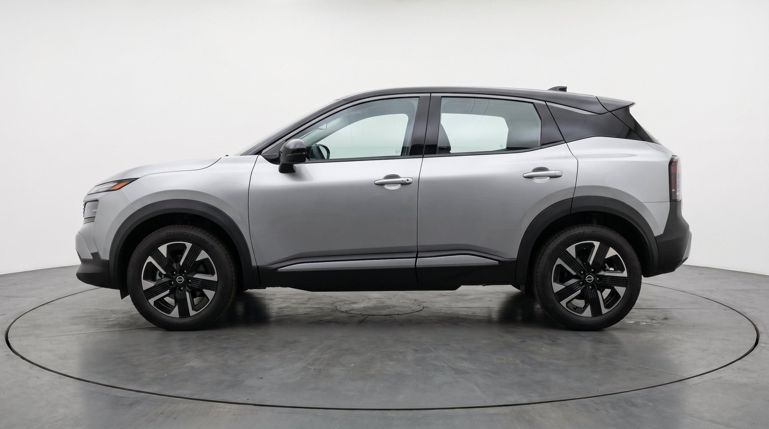 Thumbnail: 2026 Nissan Kicks - 5