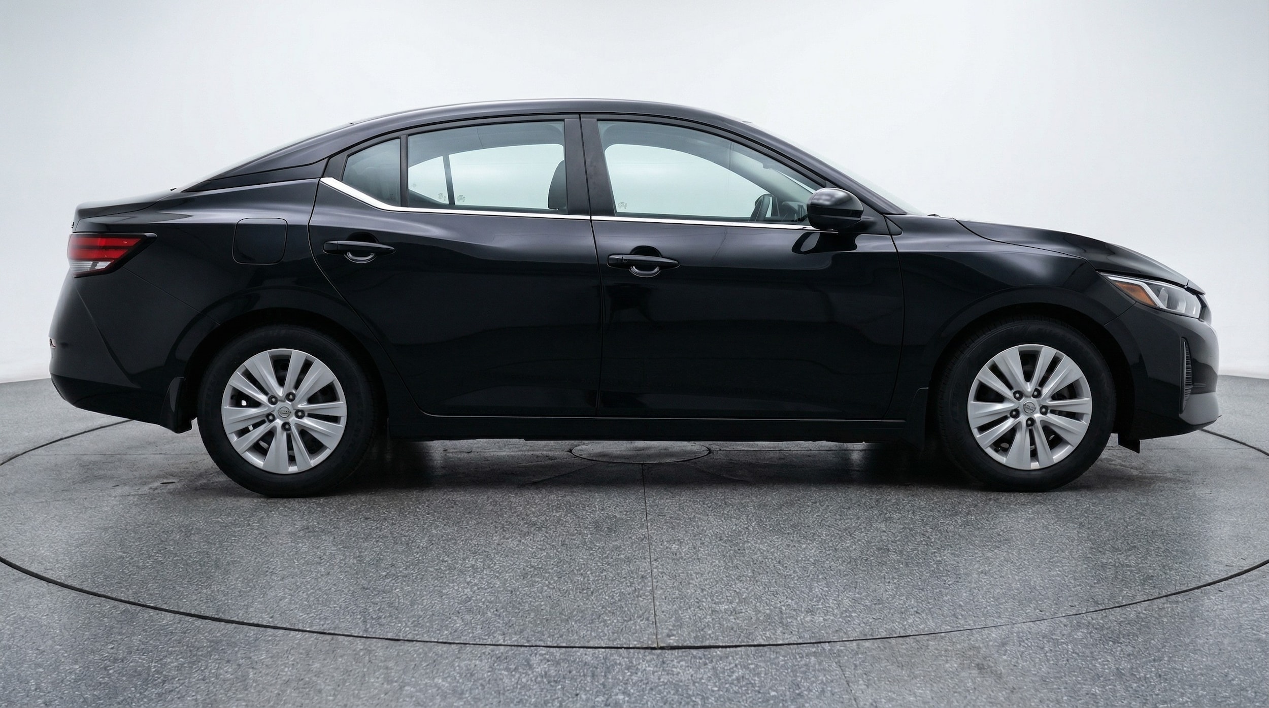 Thumbnail: 2025 Nissan Sentra - 8