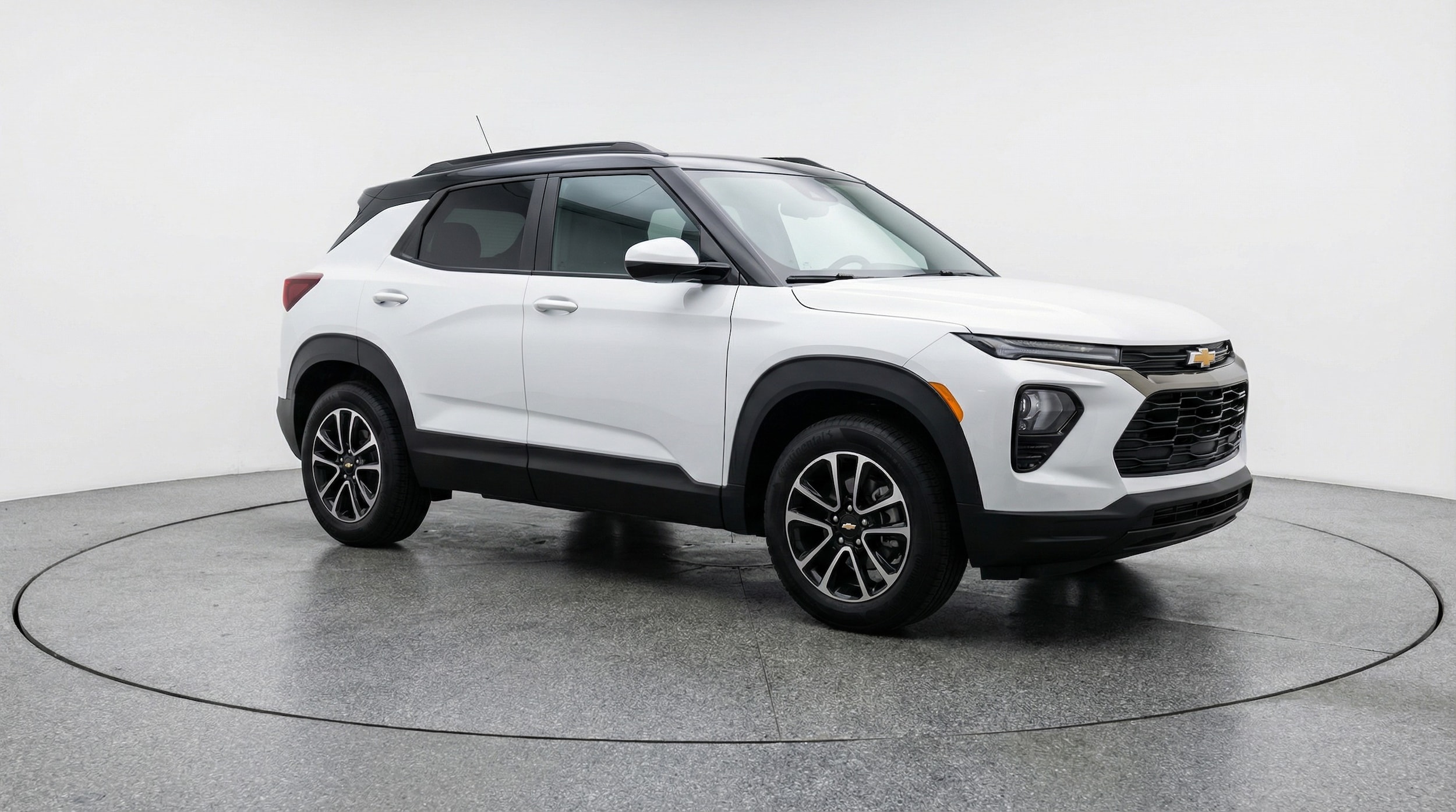 Thumbnail: 2025 Chevrolet TrailBlazer - 1