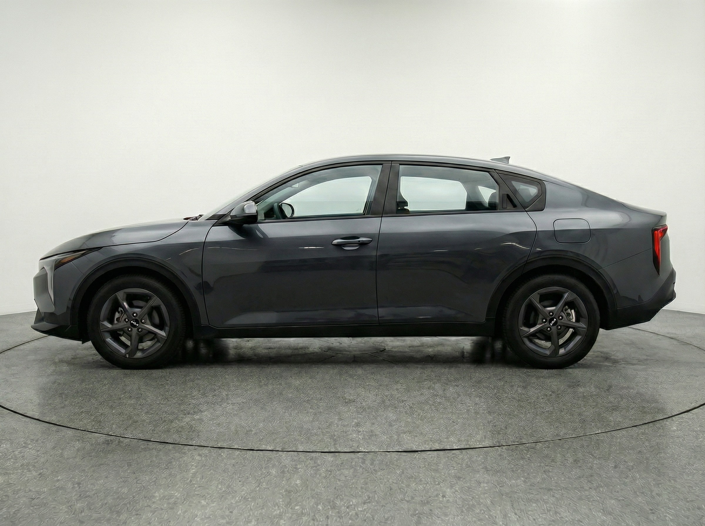 Thumbnail: 2025 Kia K4 - 4