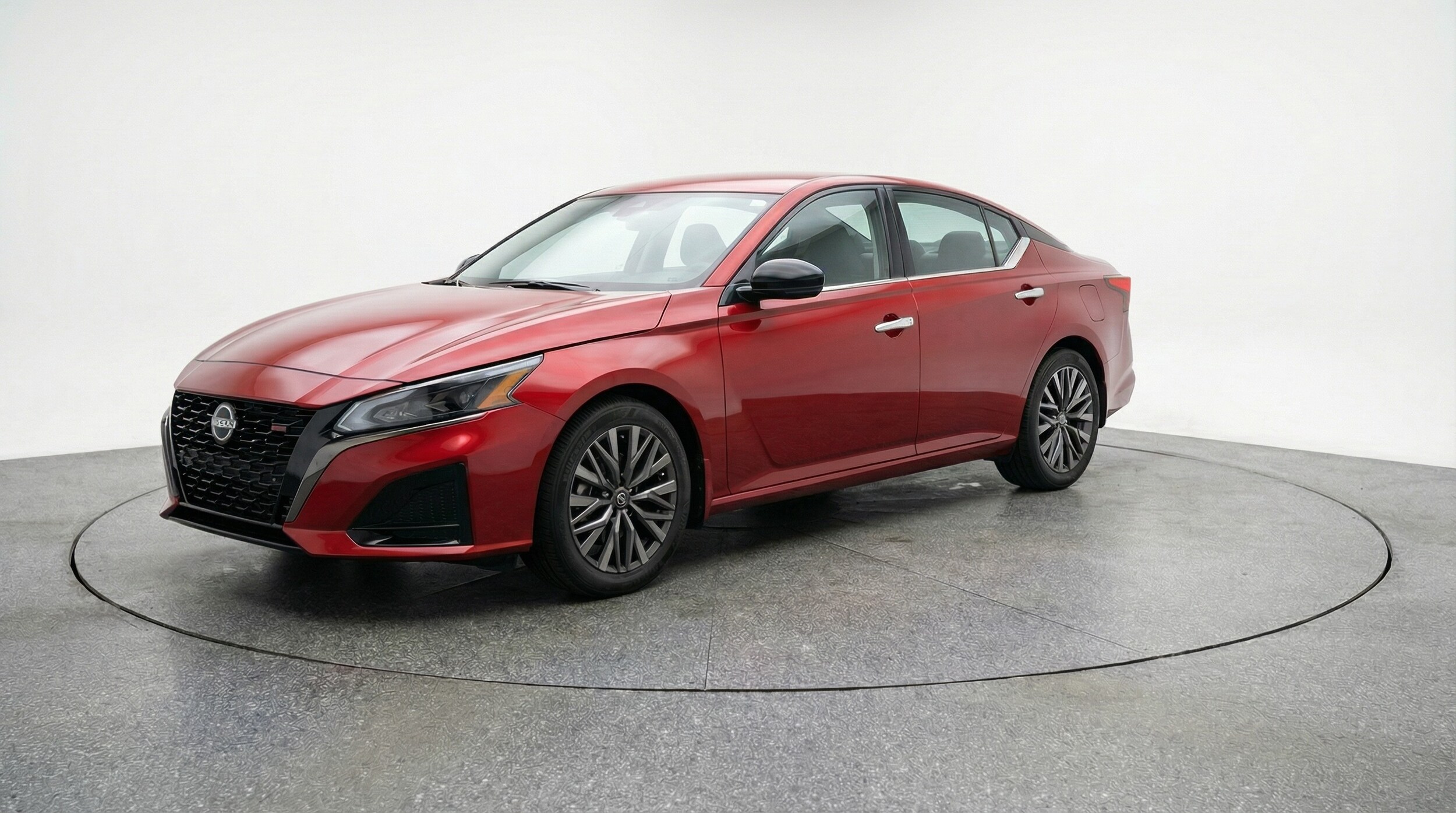 Thumbnail: 2025 Nissan Altima - 3