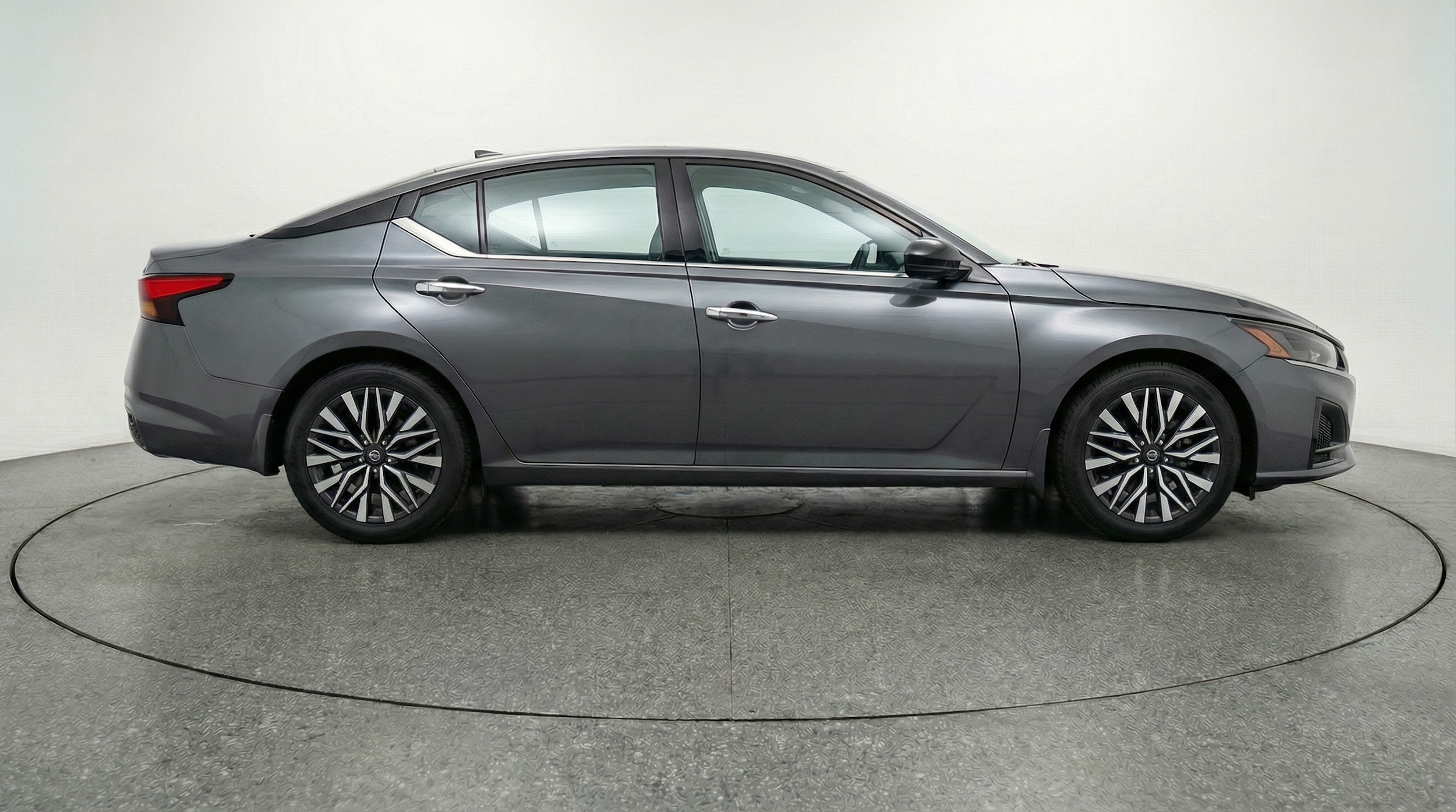 Thumbnail: 2025 Nissan Altima - 8